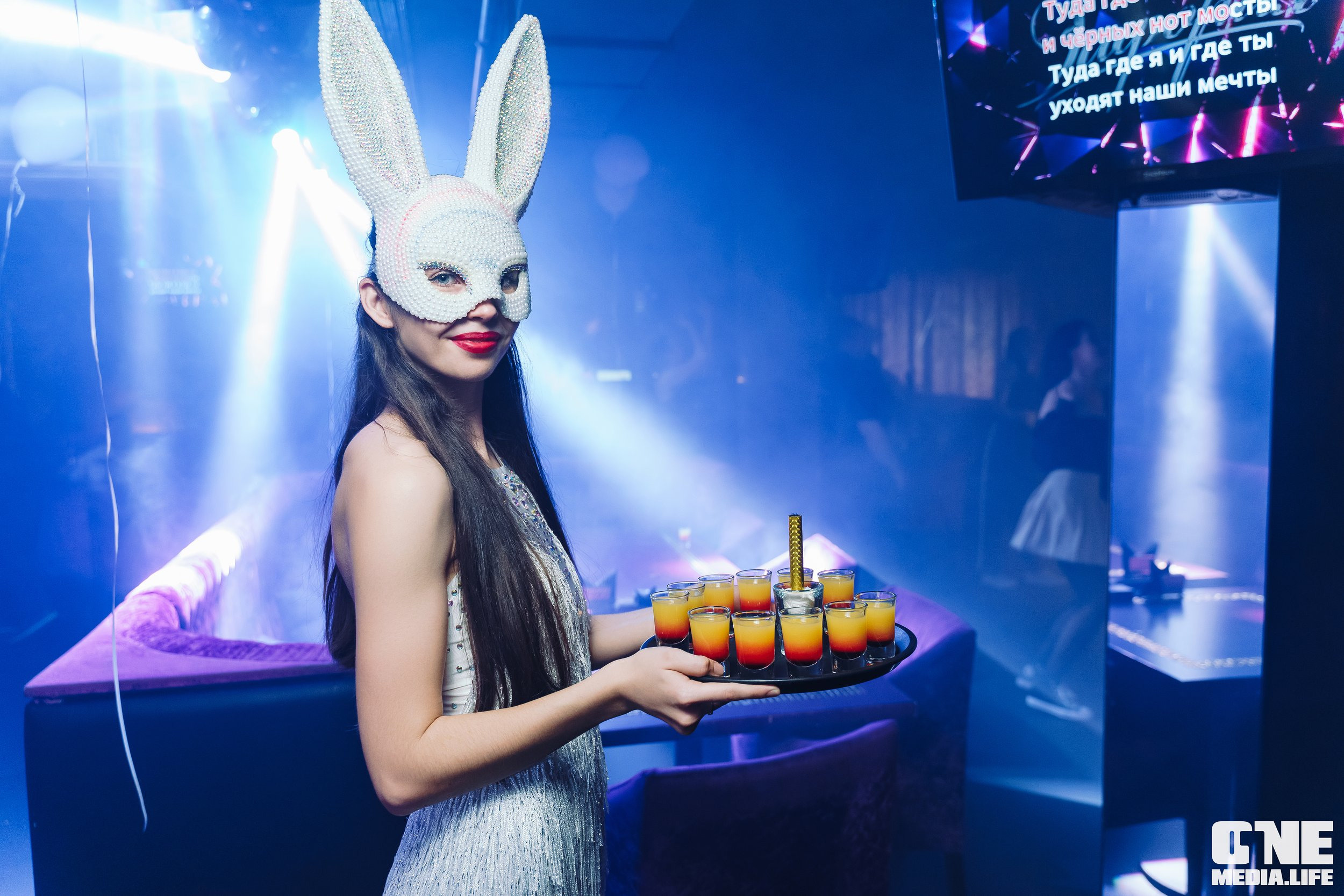 Фоторепортаж из караоке-клуба Эйфория. One Media Life: фоторепортажи, фотоотчеты с мероприятий и заведений