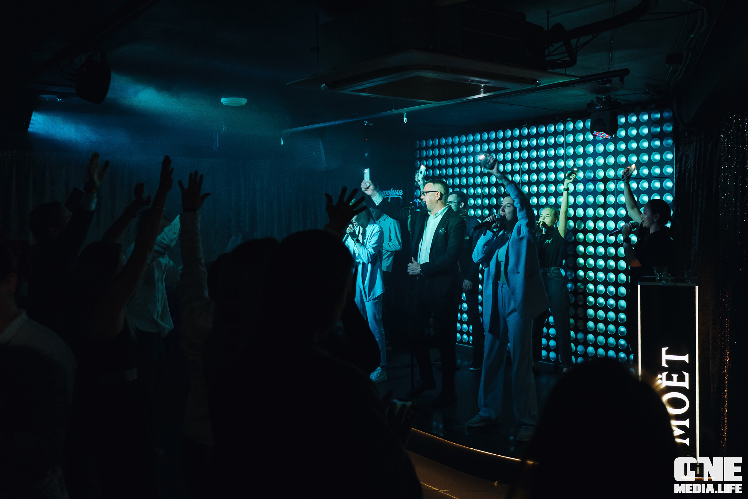 Фоторепортаж из караоке-клуба Эйфория. One Media Life: фоторепортажи, фотоотчеты с мероприятий и заведений