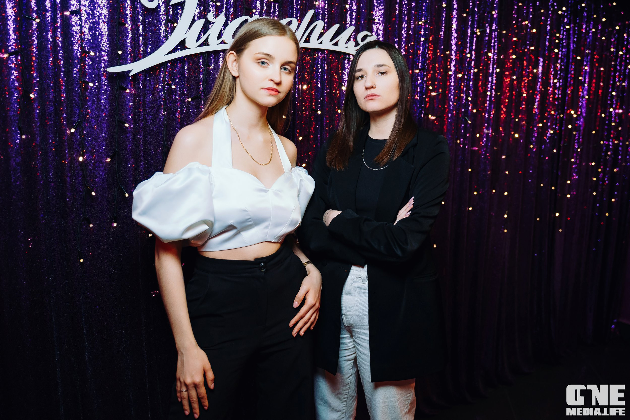 Фотоотчет из караоке-клуба Эйфория. One Media Life: фоторепортажи, фотоотчеты с мероприятий и заведений