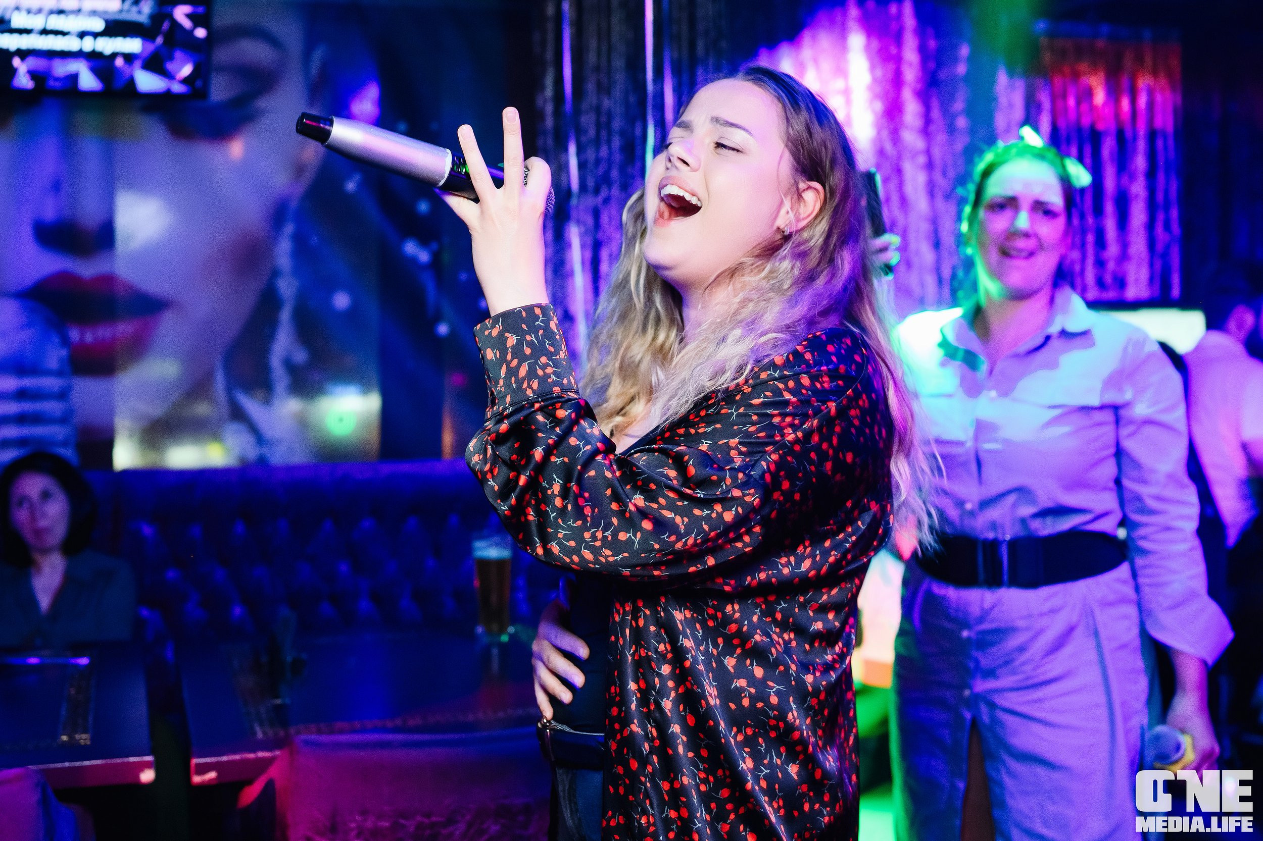 Фоторепортаж из караоке-клуба Эйфория. One Media Life: фоторепортажи, фотоотчеты с мероприятий и заведений