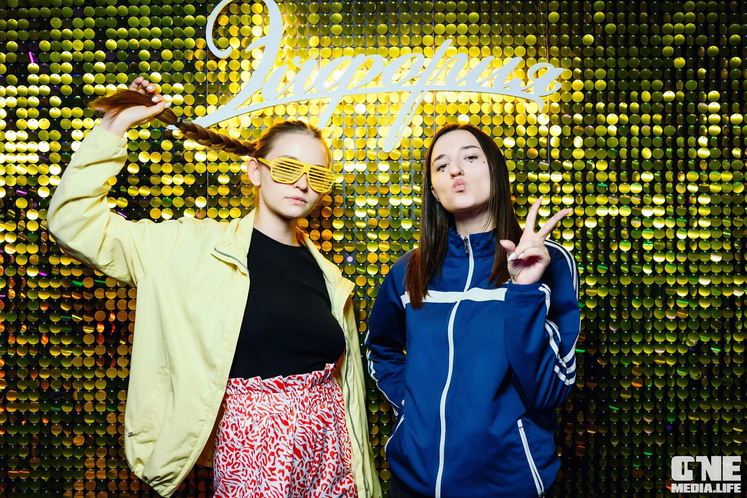 Фоторепортаж из караоке-клуба Эйфория. One Media Life: фоторепортажи, фотоотчеты с мероприятий и заведений