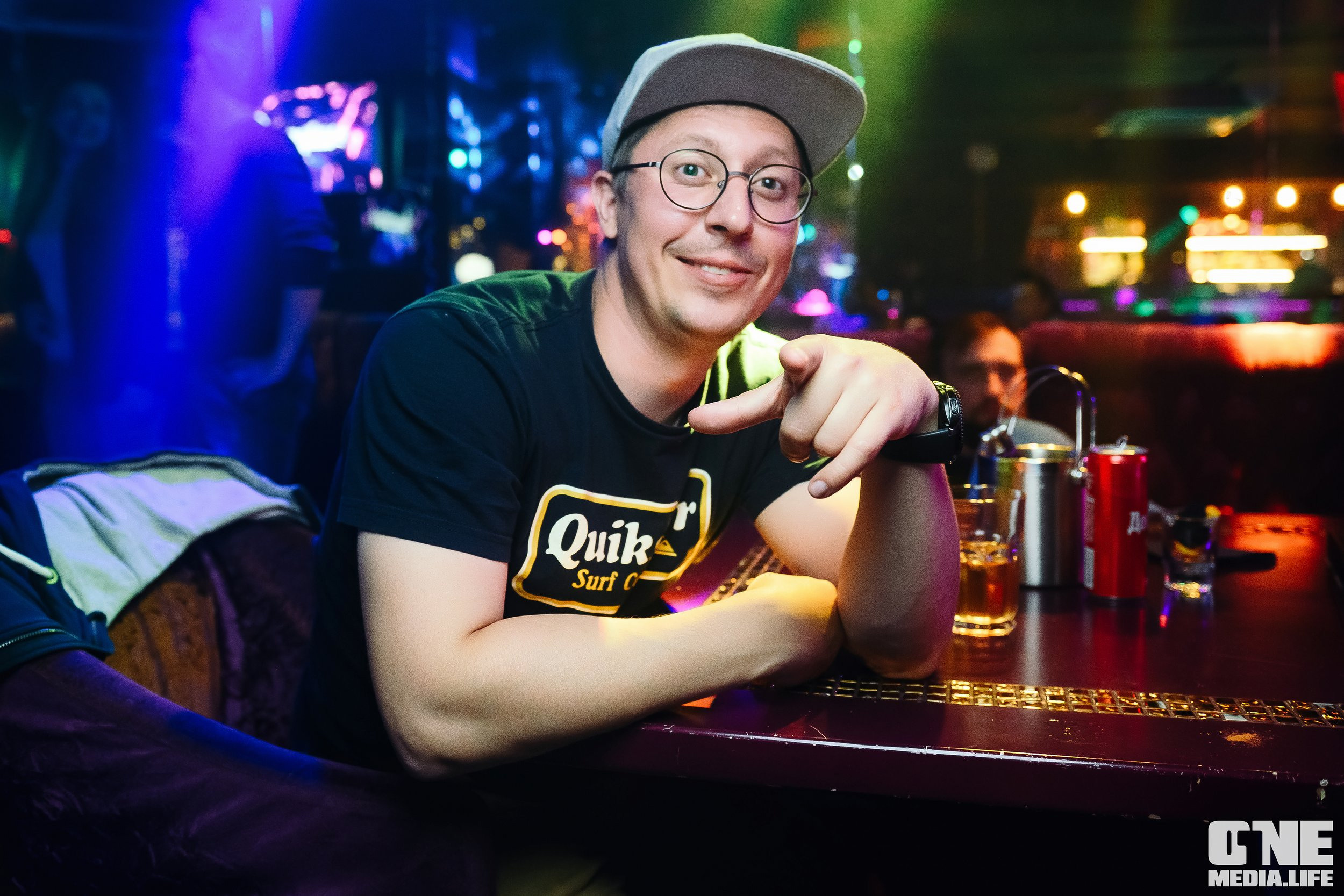 Фотоотчет из караоке-клуба Эйфория. One Media Life: фоторепортажи, фотоотчеты с мероприятий и заведений