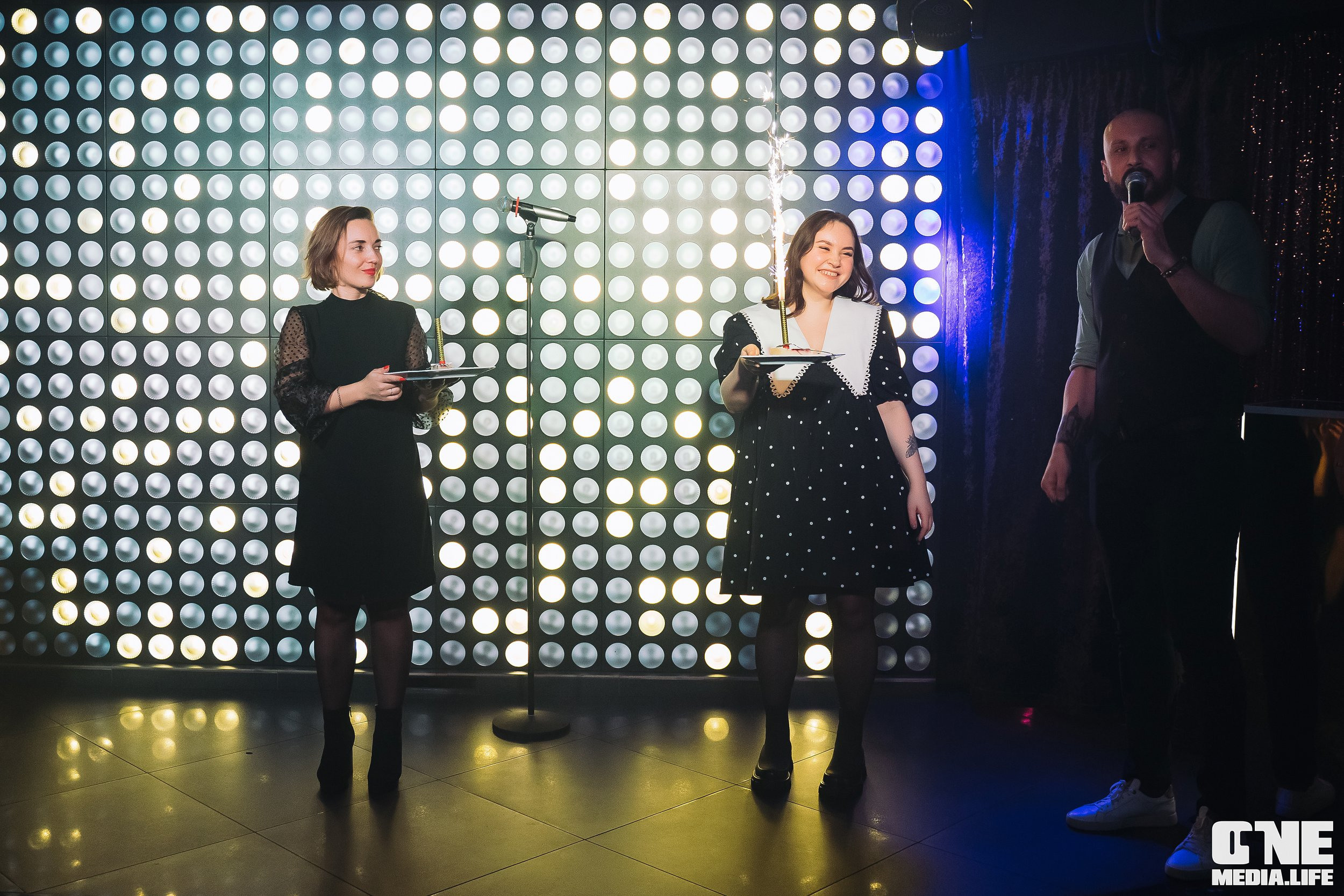 Фоторепортаж из караоке-клуба Эйфория. One Media Life: фоторепортажи, фотоотчеты с мероприятий и заведений