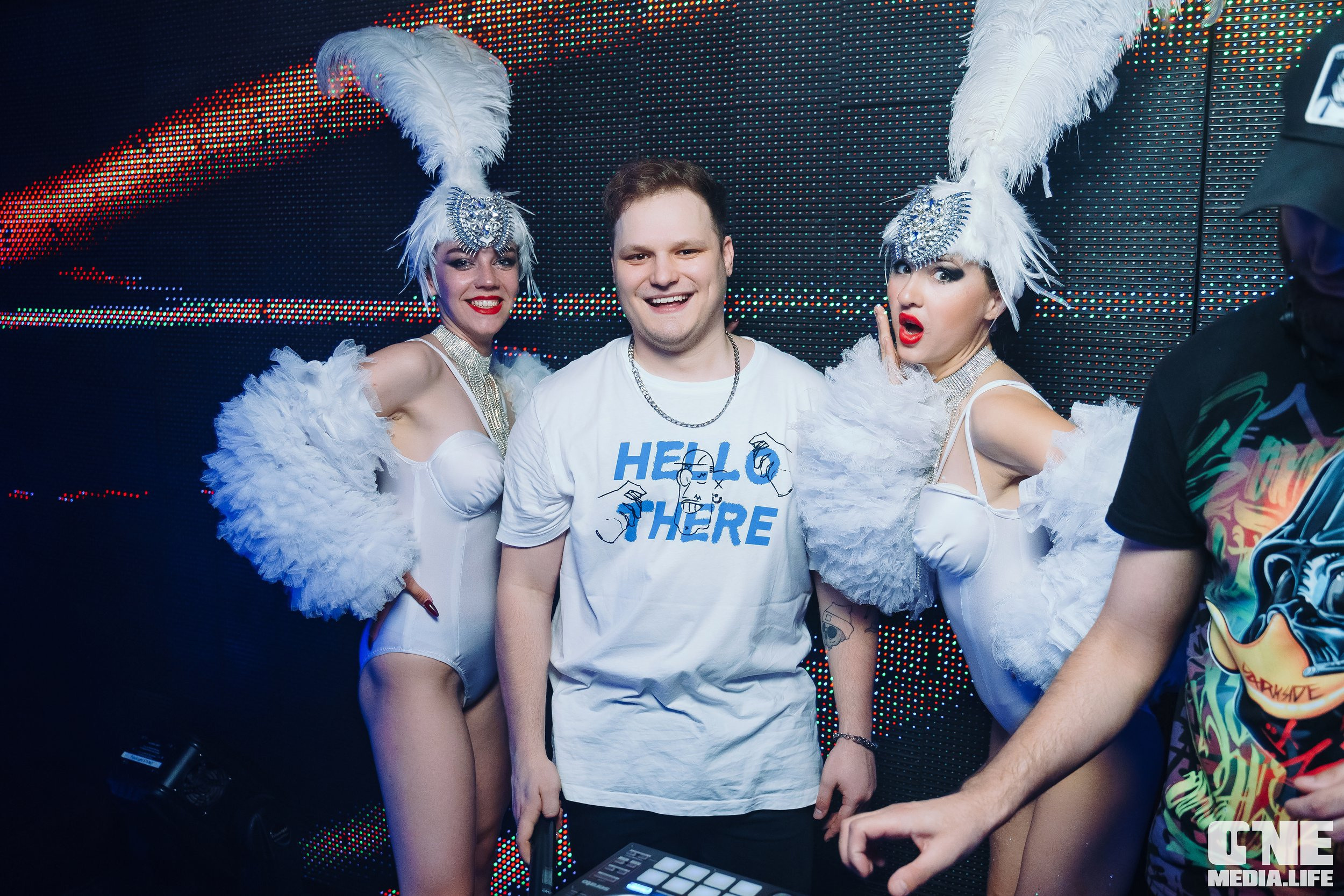 Фотоотчет из РК Планета. One Media Life: фоторепортажи, фотоотчеты с мероприятий и заведений