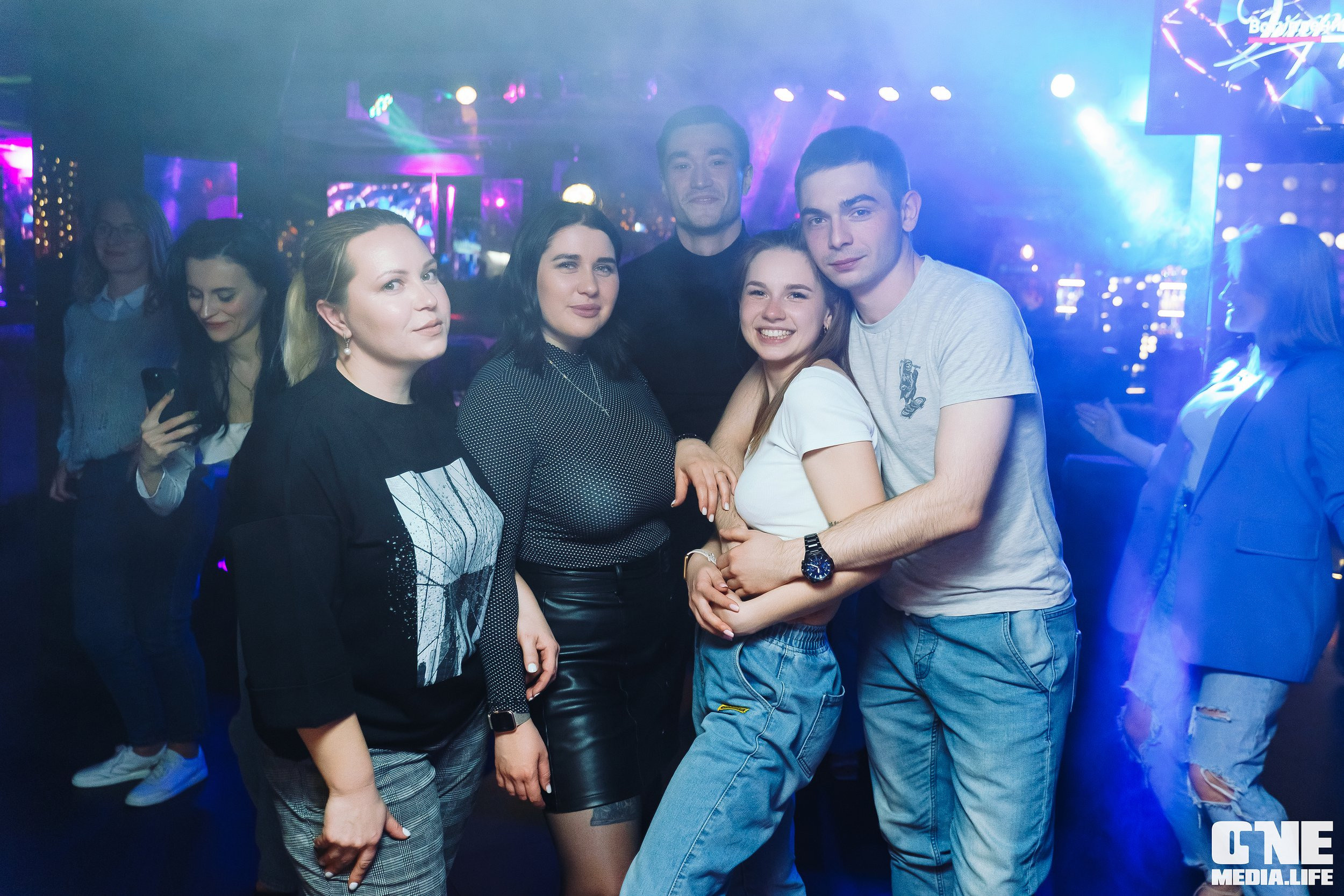 Фоторепортаж из караоке-клуба Эйфория. One Media Life: фоторепортажи, фотоотчеты с мероприятий и заведений