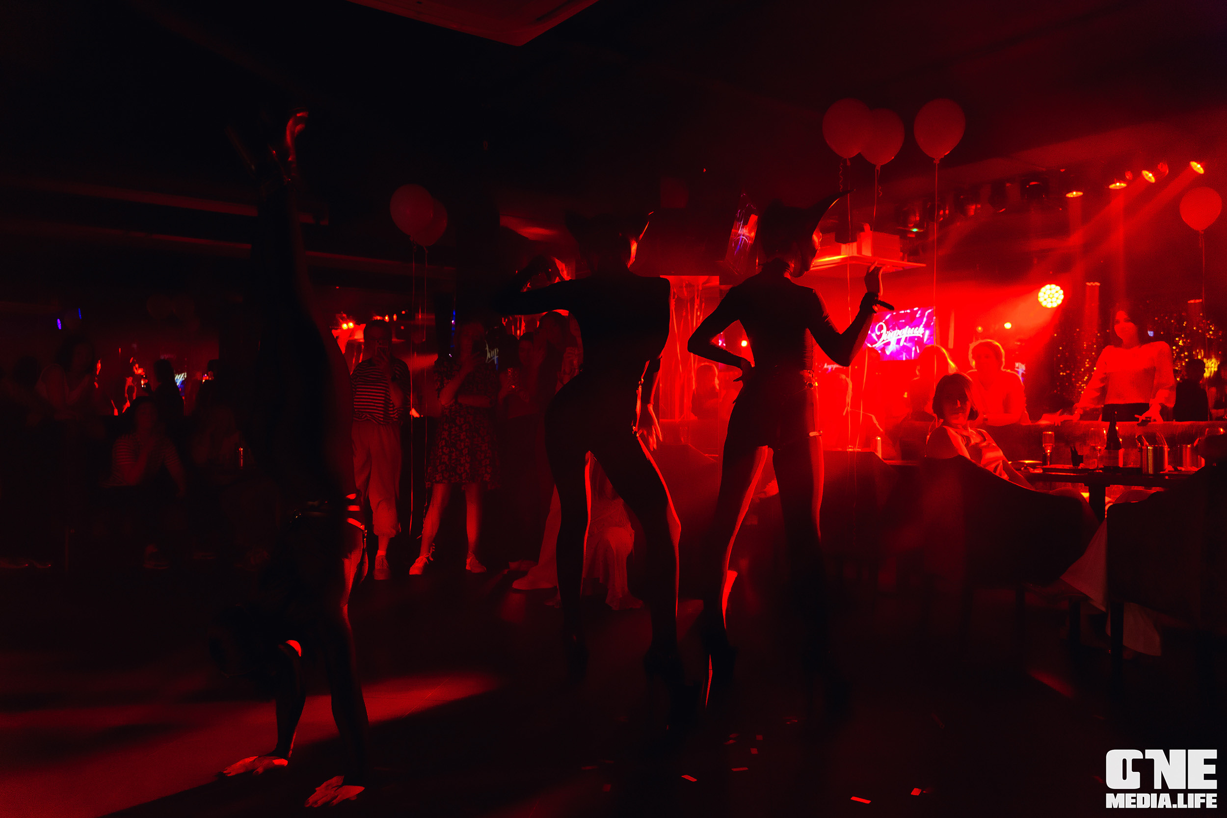 Фоторепортаж из караоке-клуба Эйфория. One Media Life: фоторепортажи, фотоотчеты с мероприятий и заведений