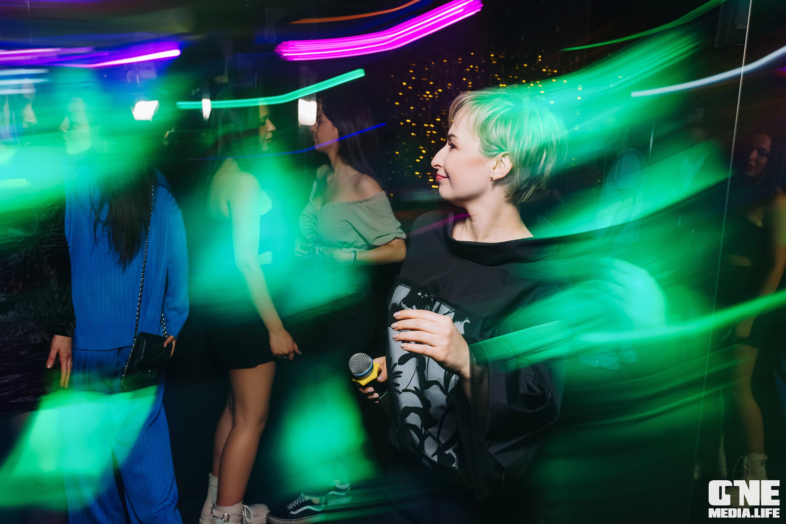 Фоторепортаж из караоке-клуба Эйфория. One Media Life: фоторепортажи, фотоотчеты с мероприятий и заведений