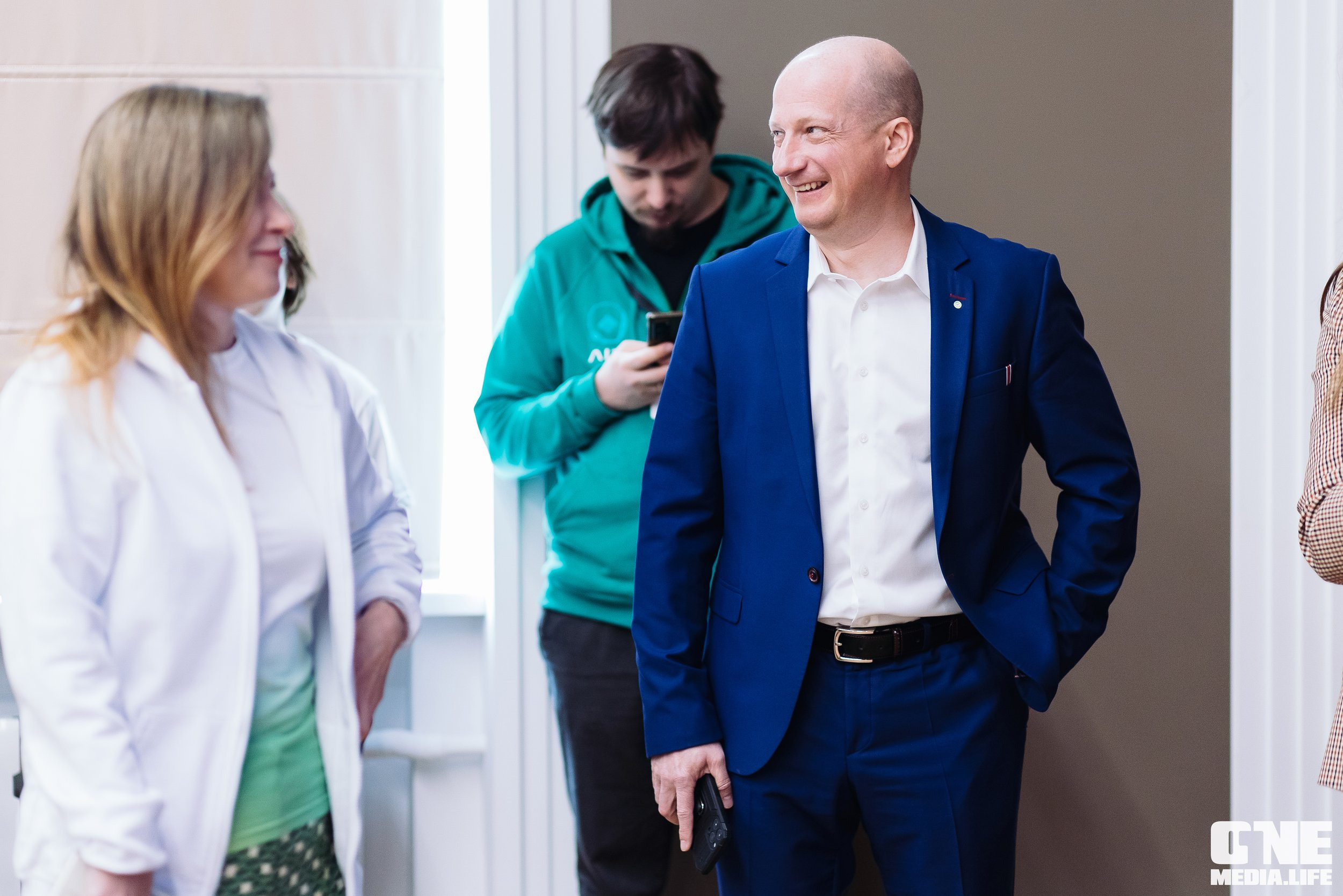 Серия лекция по искусственному интеллекту. One Media Life: фоторепортажи, фотоотчеты с мероприятий и заведений