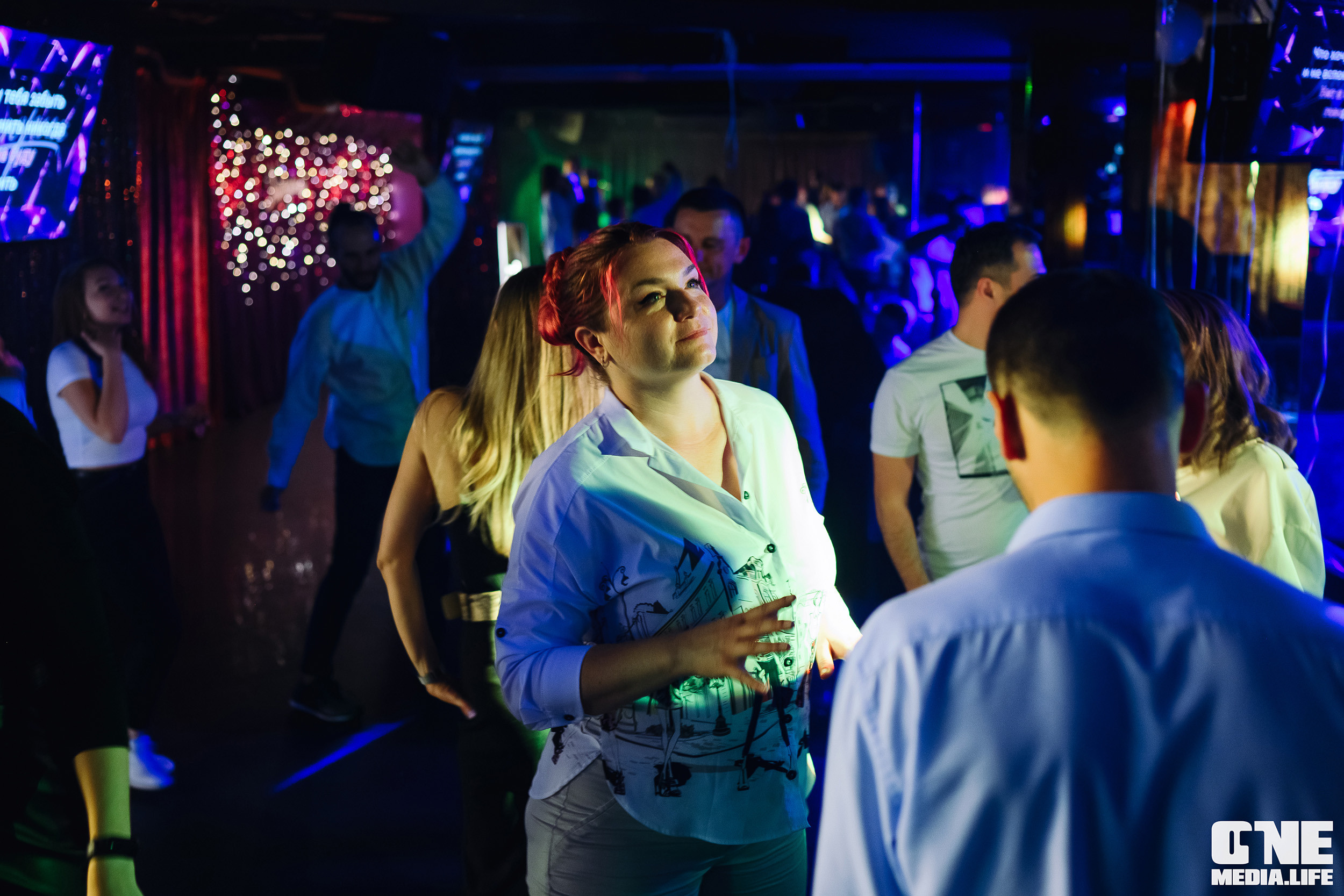 Фоторепортаж из караоке-клуба Эйфория. One Media Life: фоторепортажи, фотоотчеты с мероприятий и заведений