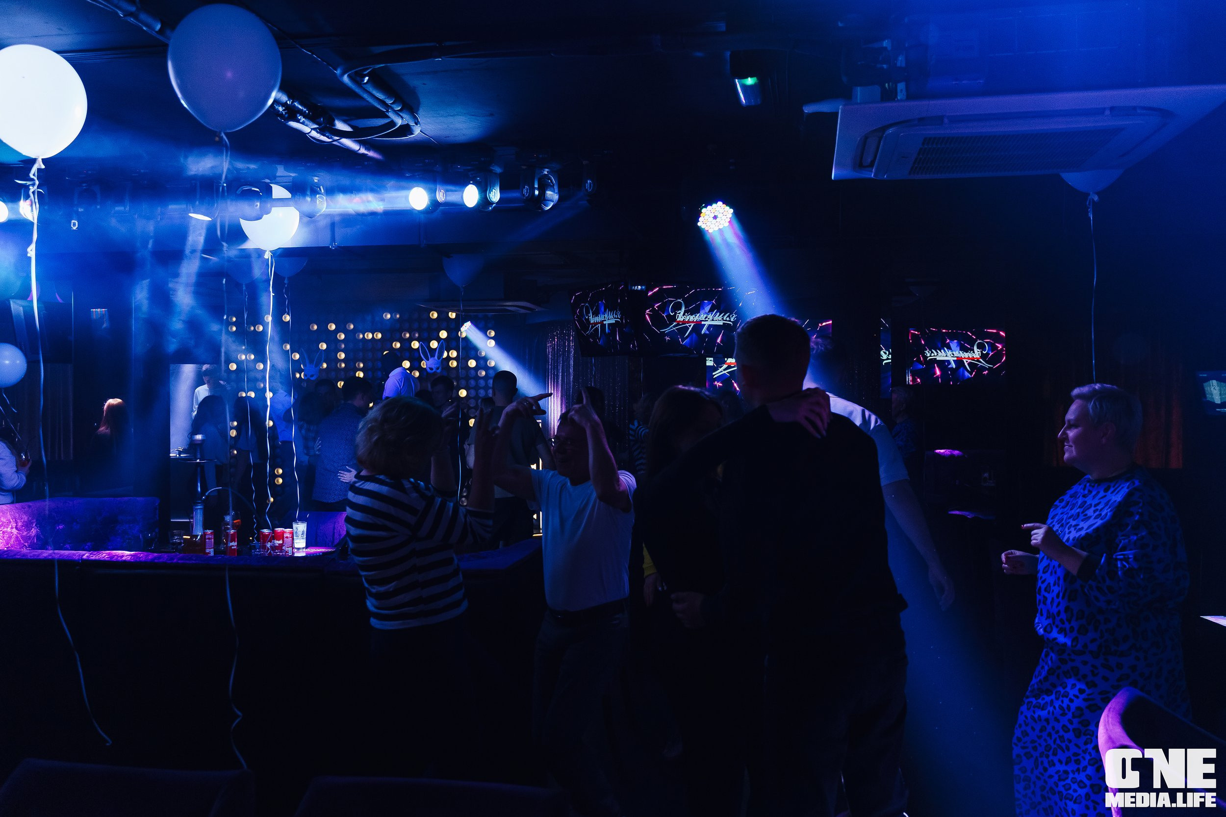 Фоторепортаж из караоке-клуба Эйфория. One Media Life: фоторепортажи, фотоотчеты с мероприятий и заведений