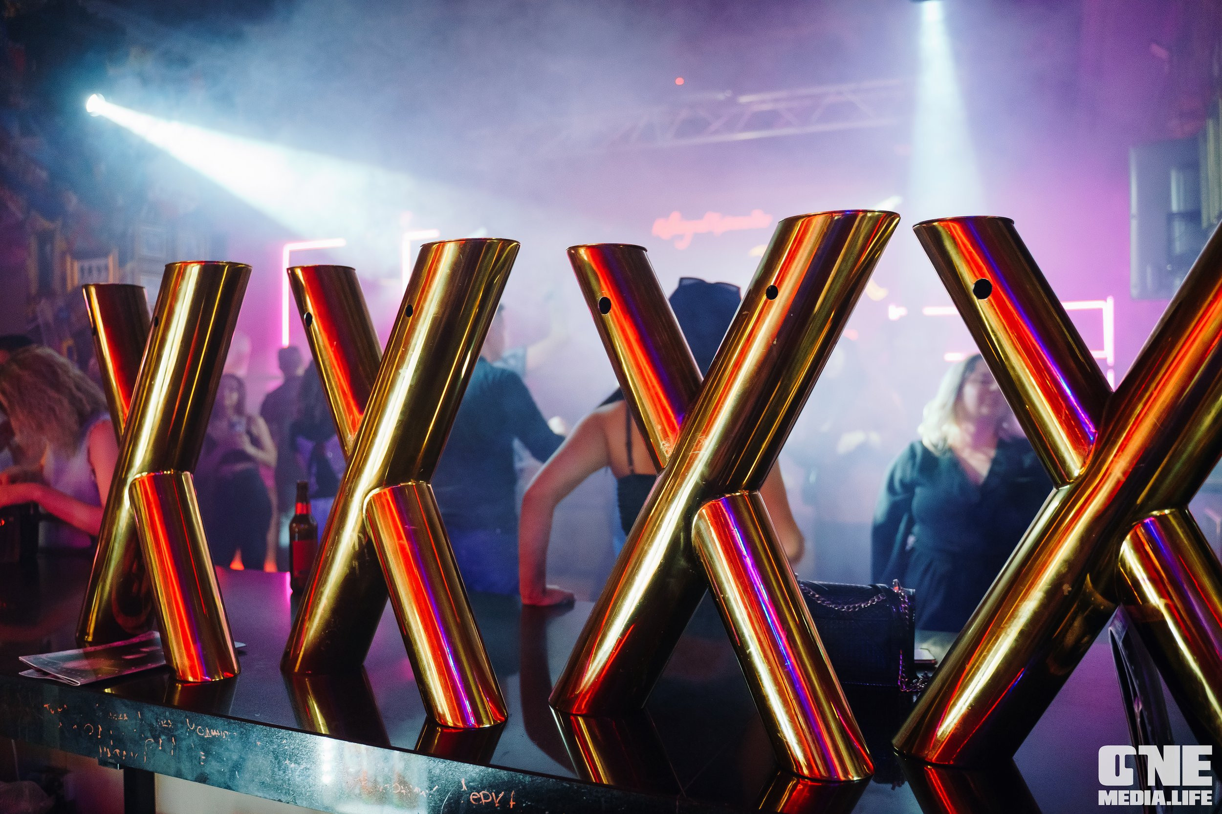 Фоторепортаж из экстрим бара XxxX. One Media Life: фоторепортажи, фотоотчеты с мероприятий и заведений