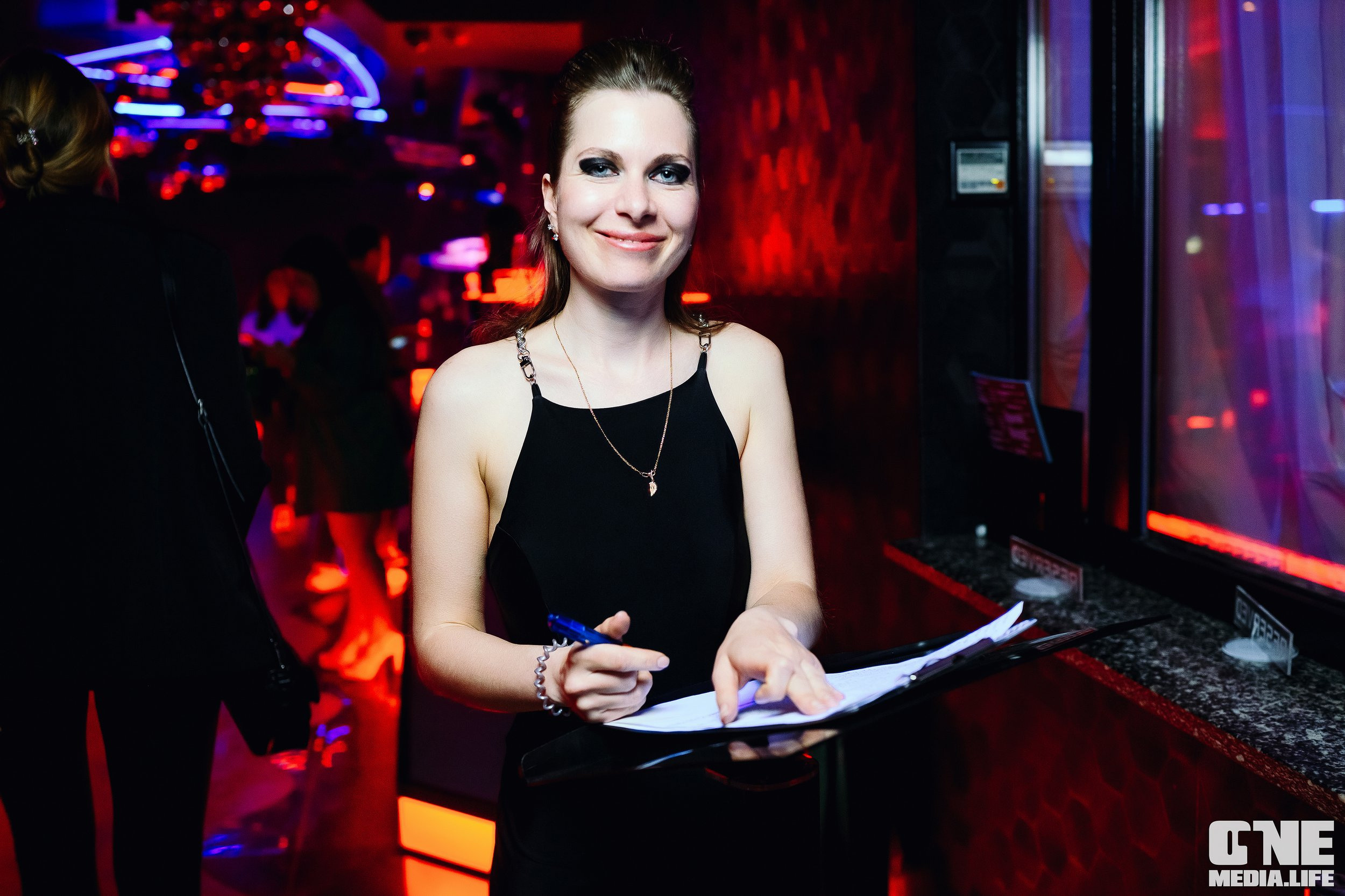 Пятничный репортаж из РК Планета. One Media Life: фоторепортажи, фотоотчеты с мероприятий и заведений