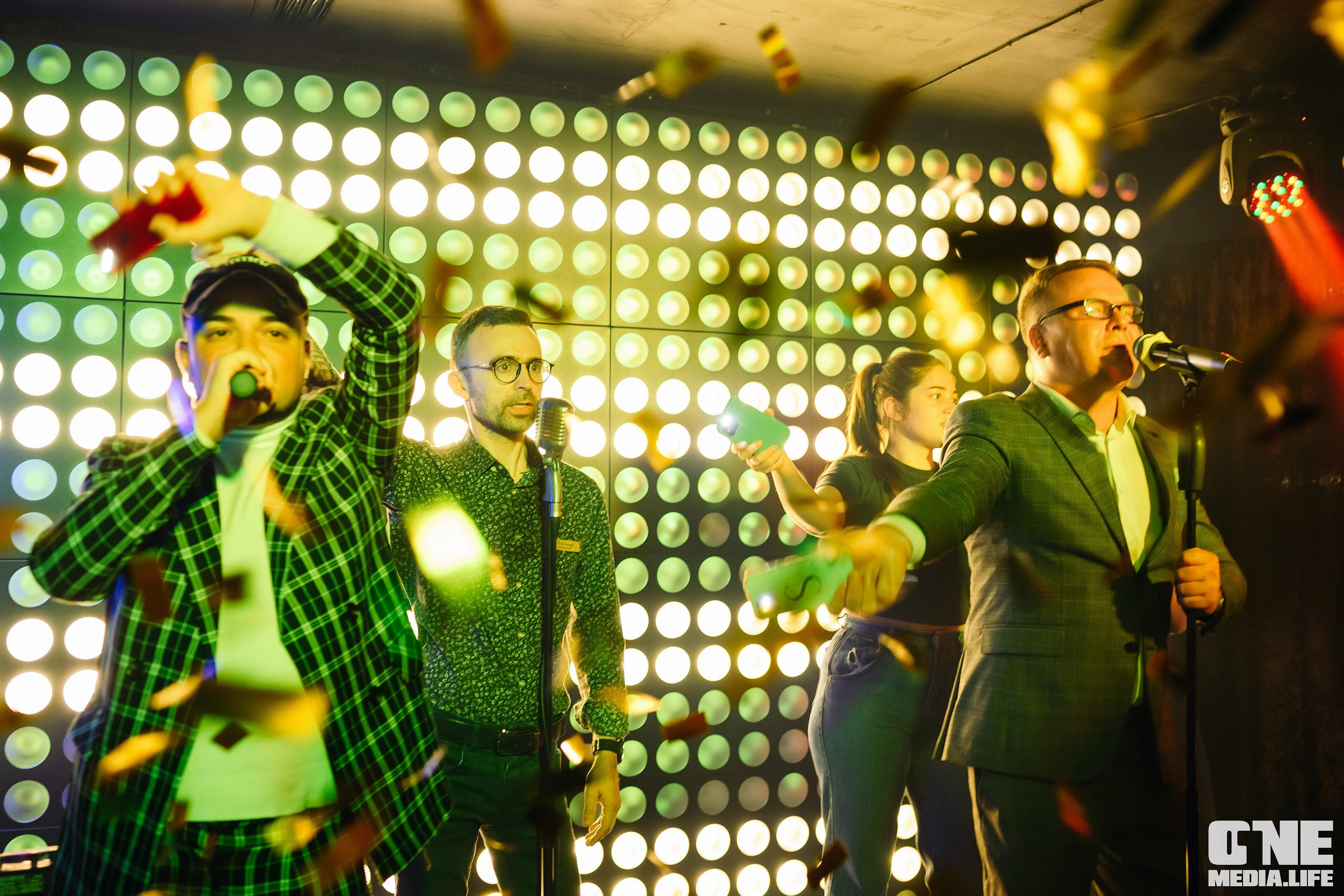 Фоторепортаж из караоке-клуба Эйфория. One Media Life: фоторепортажи, фотоотчеты с мероприятий и заведений