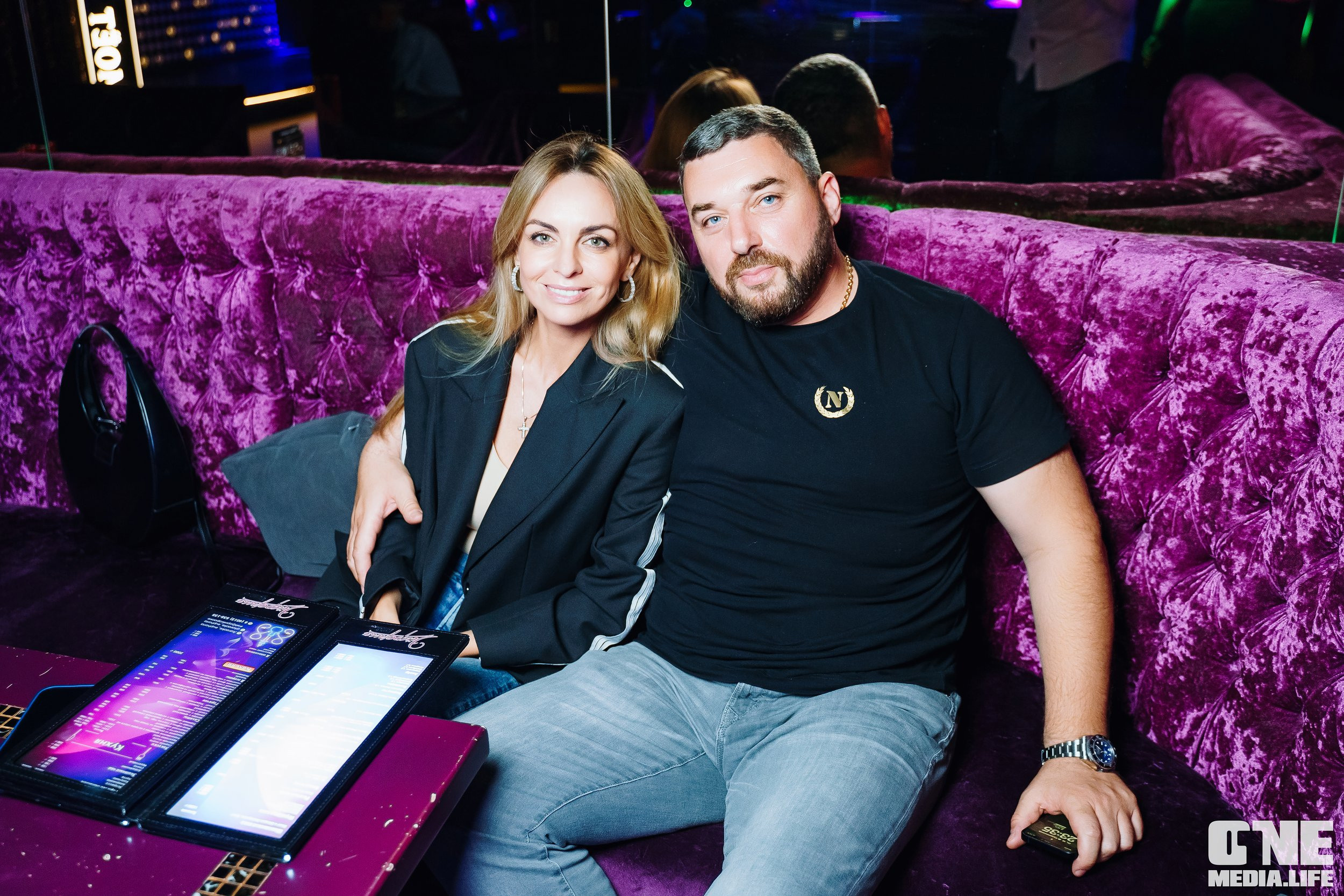 Фотоотчет из караоке-клуба Эйфория. One Media Life: фоторепортажи, фотоотчеты с мероприятий и заведений