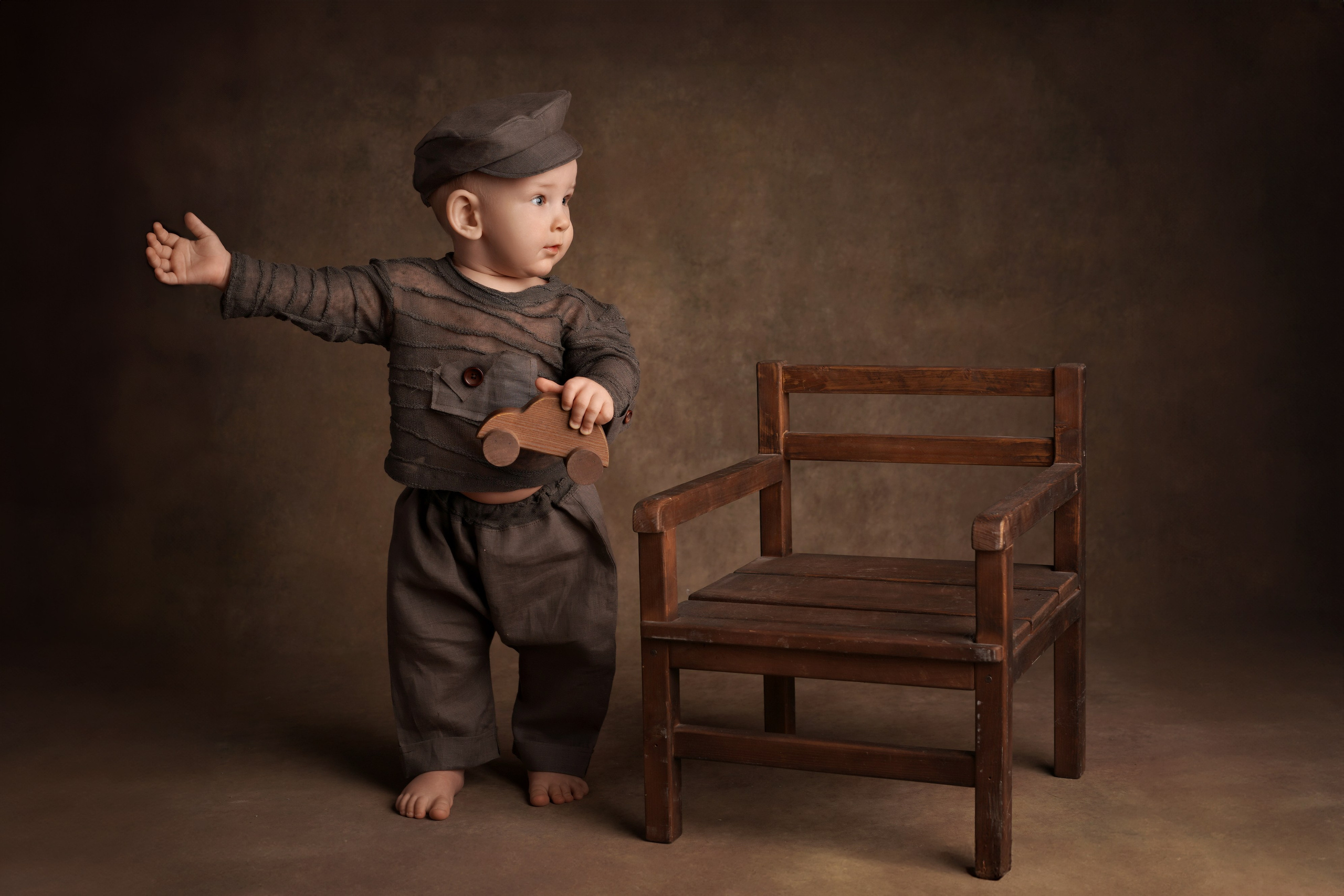 ГОДИК В РЕТРО СТИЛЕ. Фотограф новорожденных беременных в Тюмени Ткачук Татьяна