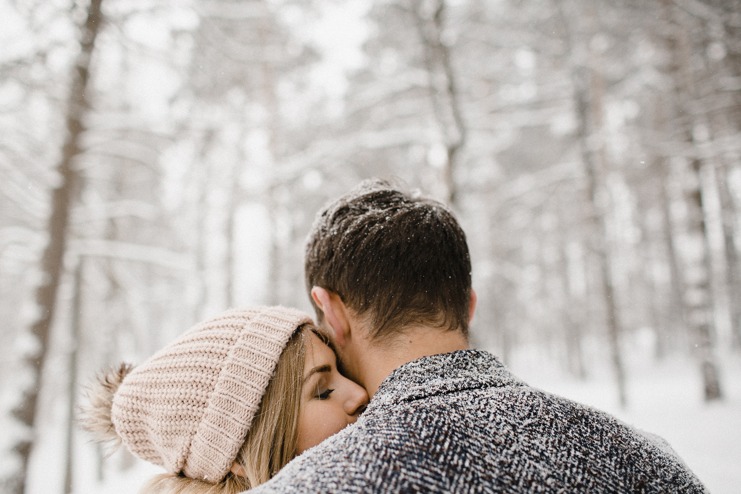 Мартовский снег и южный загар. Фотограф Аня Безяева