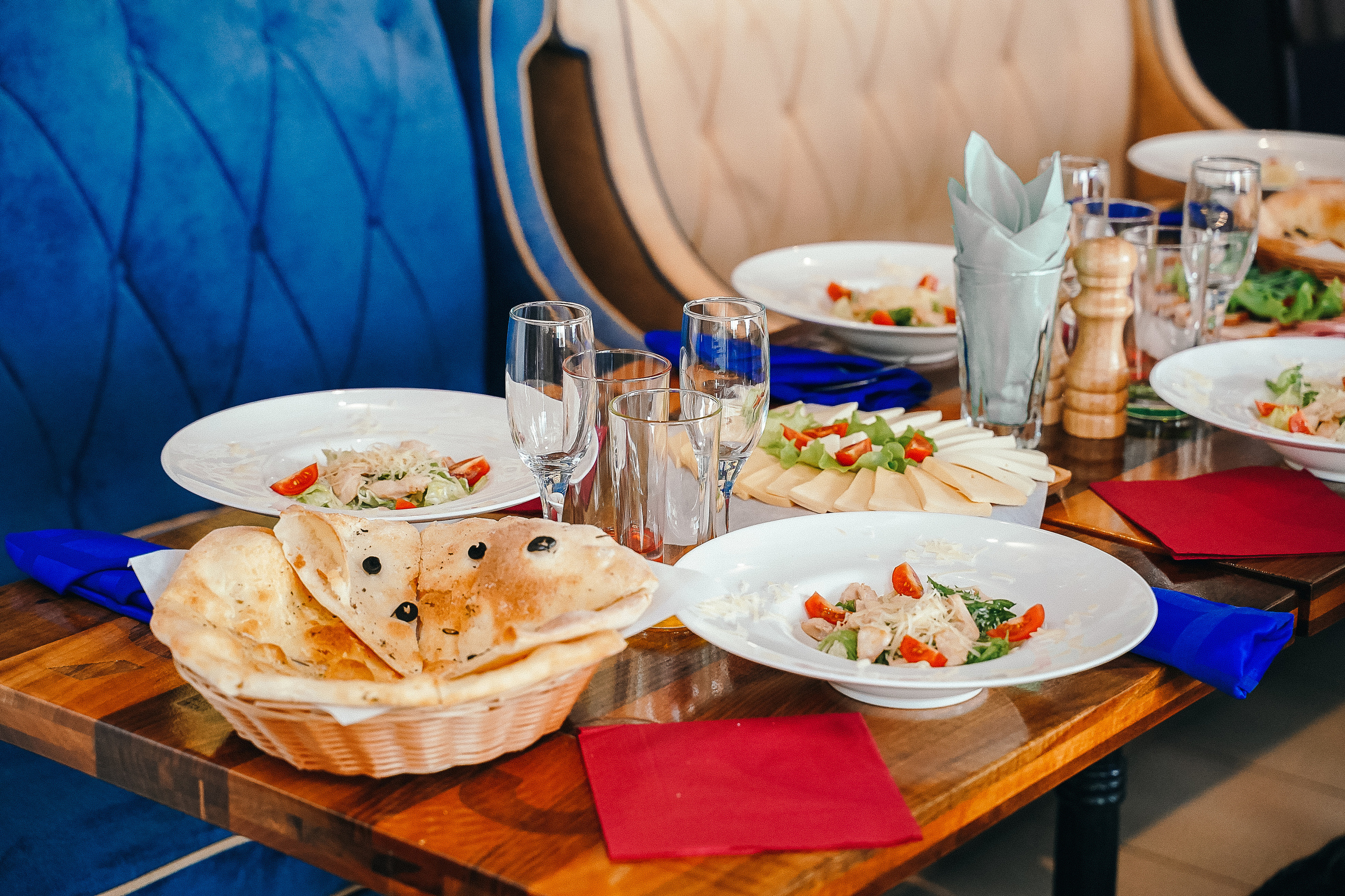 Интерьерная студия кафе в Москвовской области