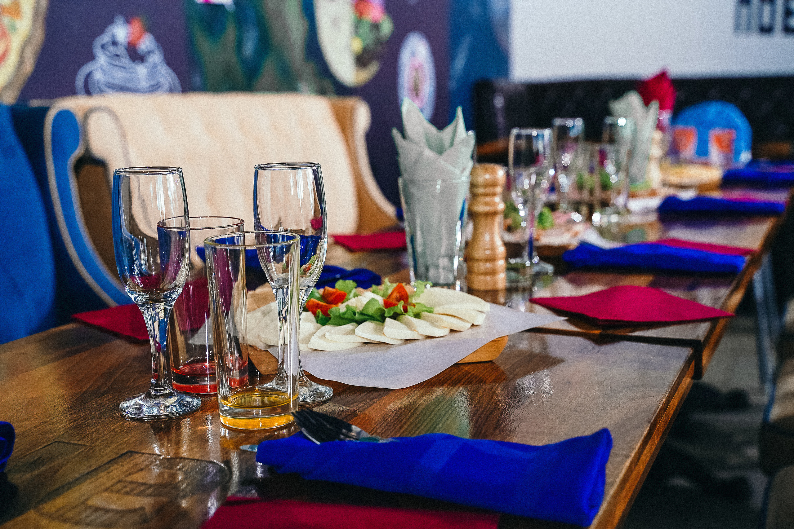 Интерьерная студия кафе в Москвовской области