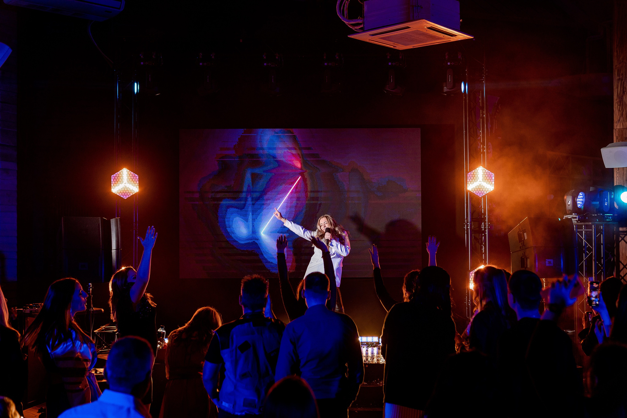 • корпоратив «АВЕНЮ». Фотограф, индивидуальные женские, мужские фотосессии в Ростове-на-Дону