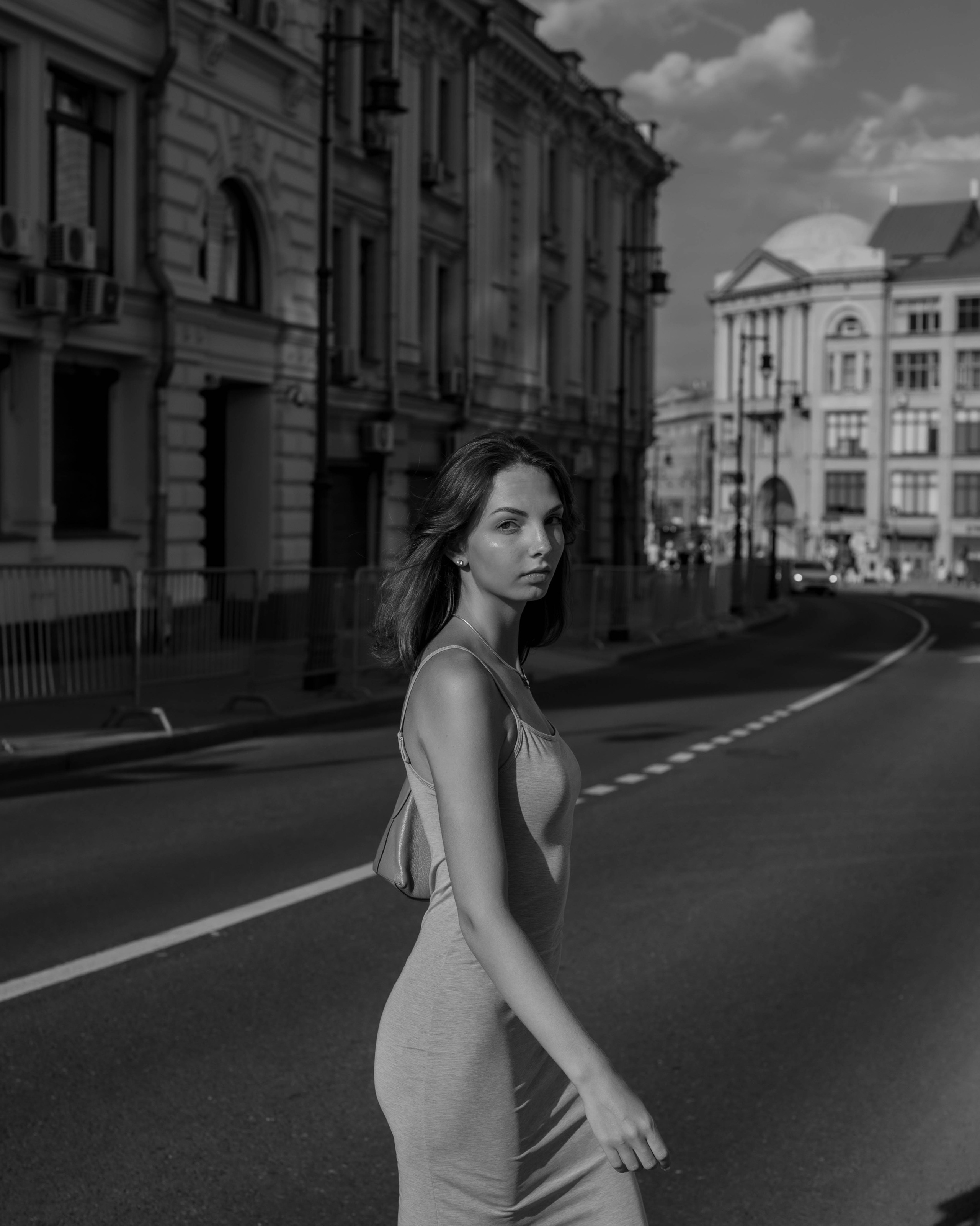 Аня. Женский фотограф. Создатель украшений ручной работы. Модель
