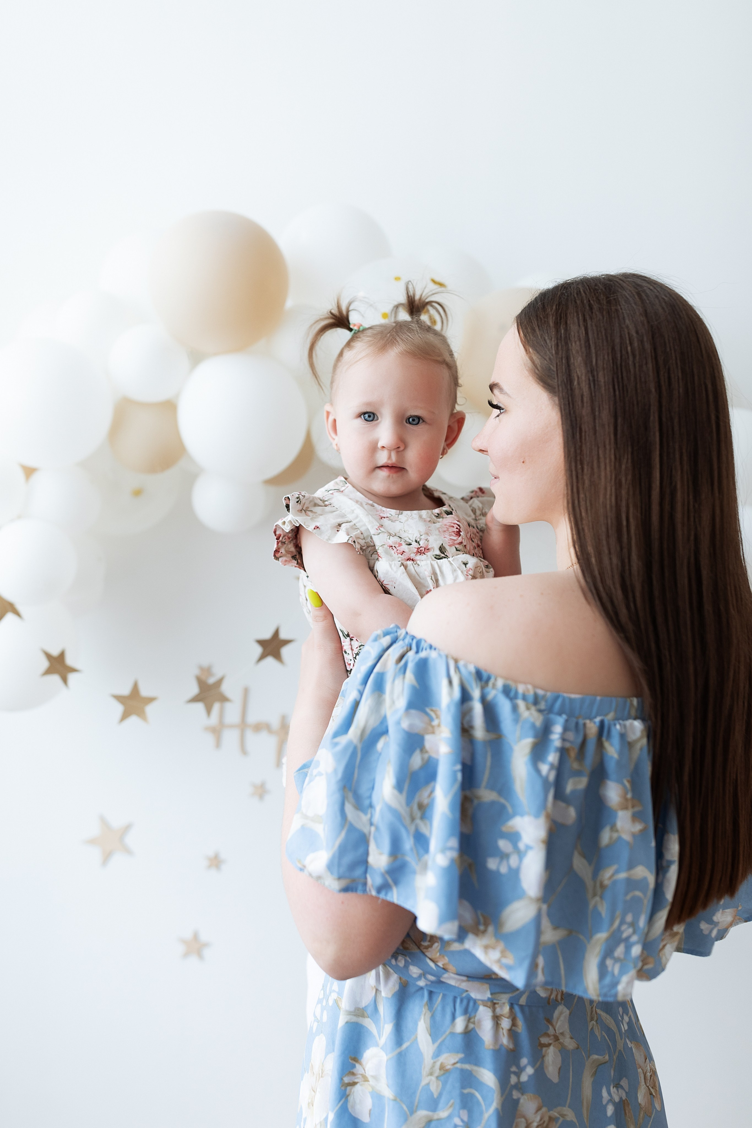 Валюше 1 годик. Фотограф на годик Хабаровск Детский и семейный фотограф в Хабаровске Юлия Матвиенко