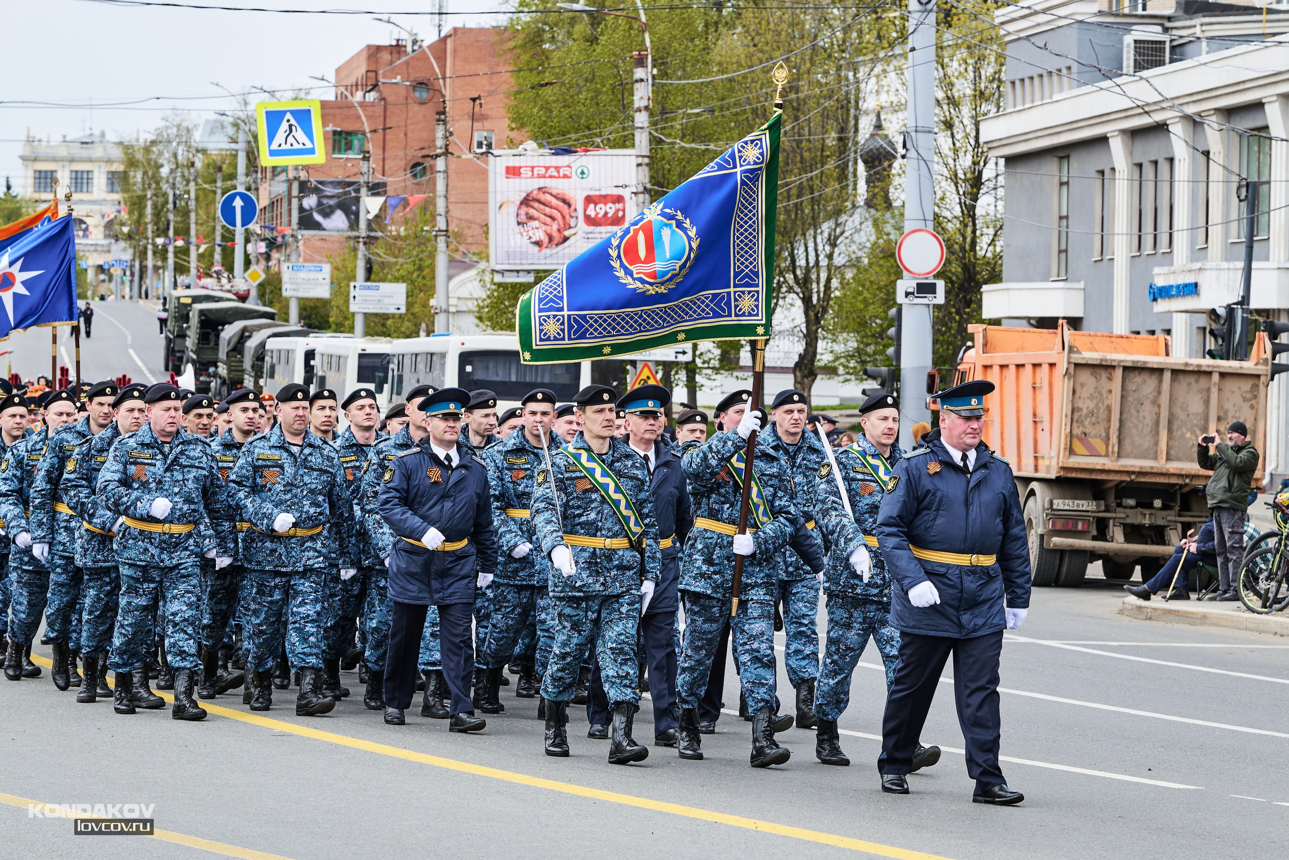 Парад в честь празднования День Победы 9 мая 2024 года в городе Иваново