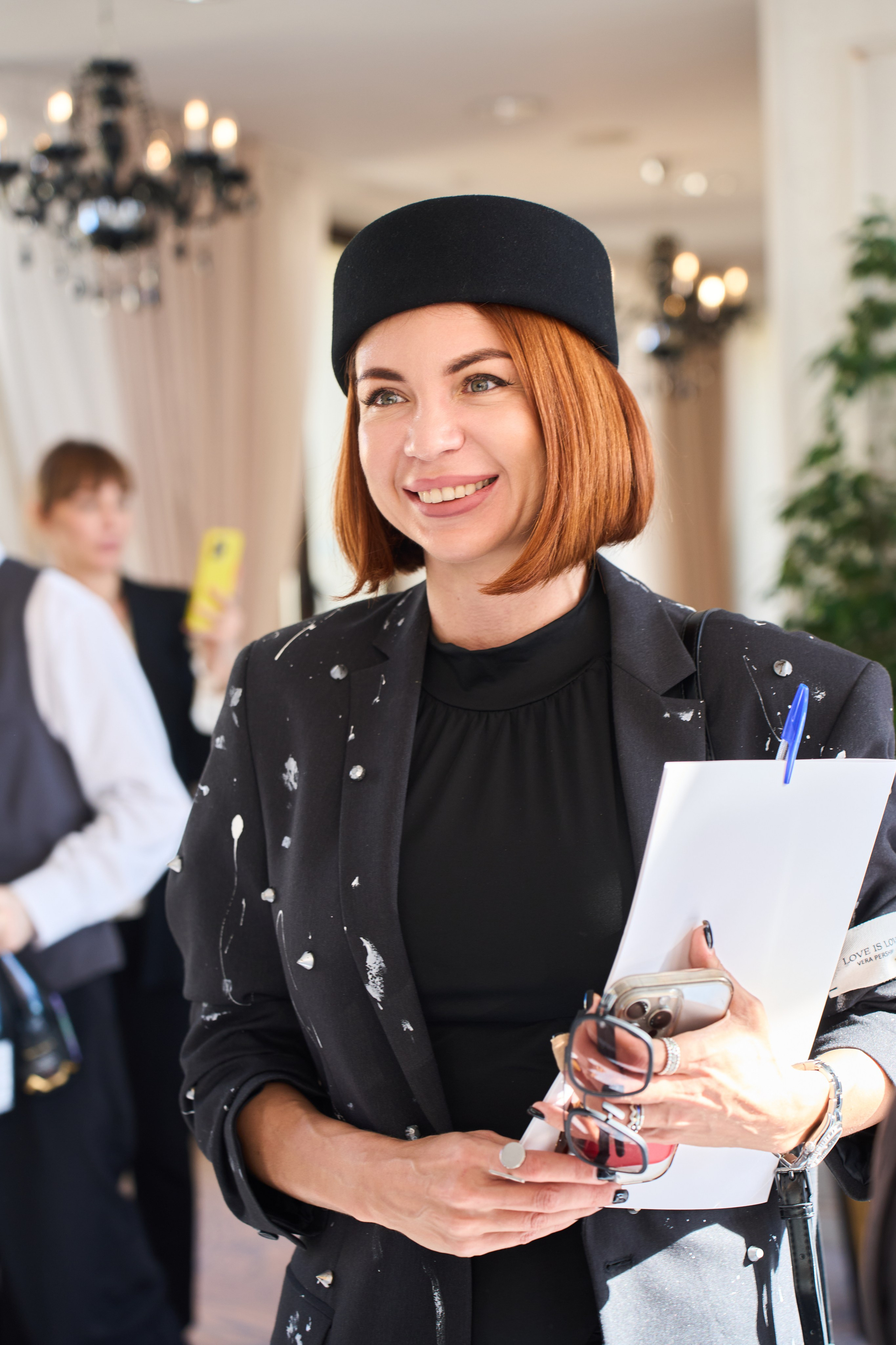 Репортажный фотограф. Показ свадебных платьев в Москве. Репортажный фотограф в Москве Вадим Галанин