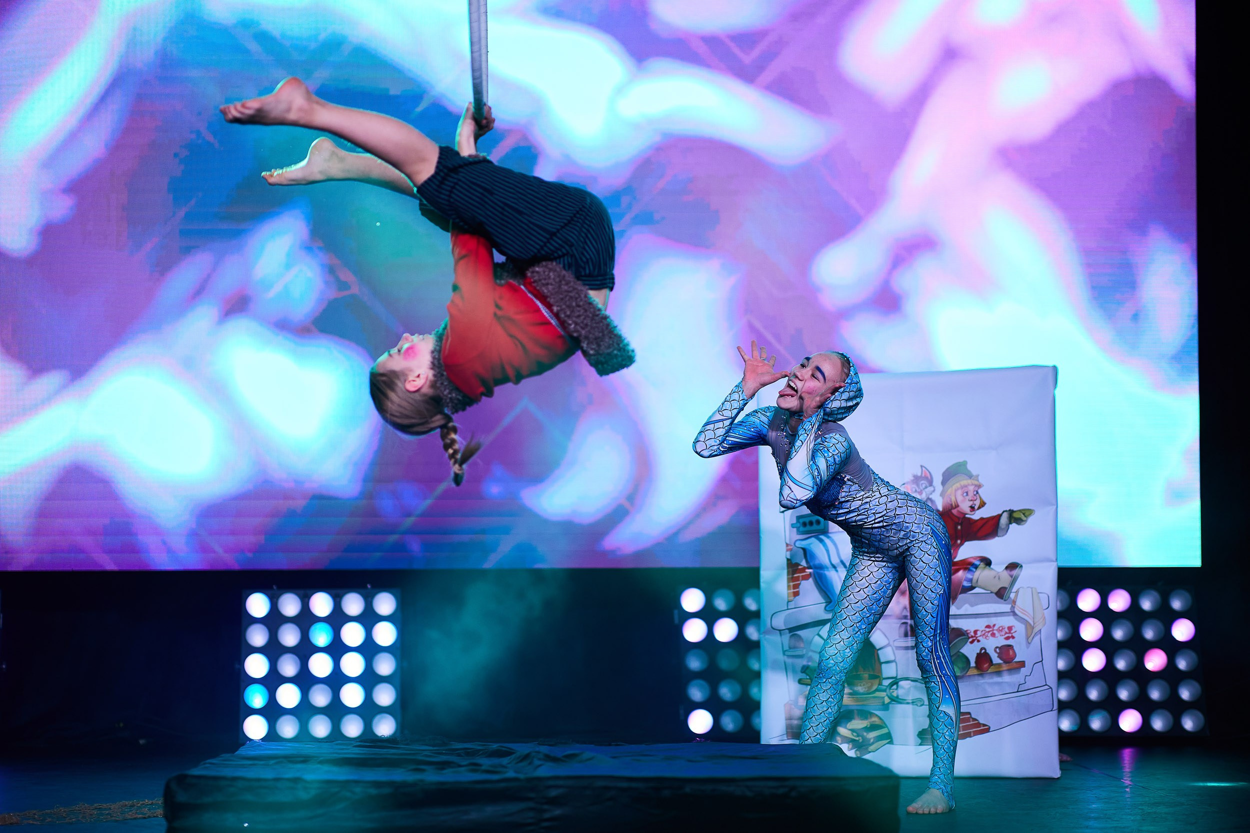 Анонс фоторепортажа с Концерта Грация. POLE DANCE. Photographer for business Mikhail Semenov. Aqua photo studio, photo school