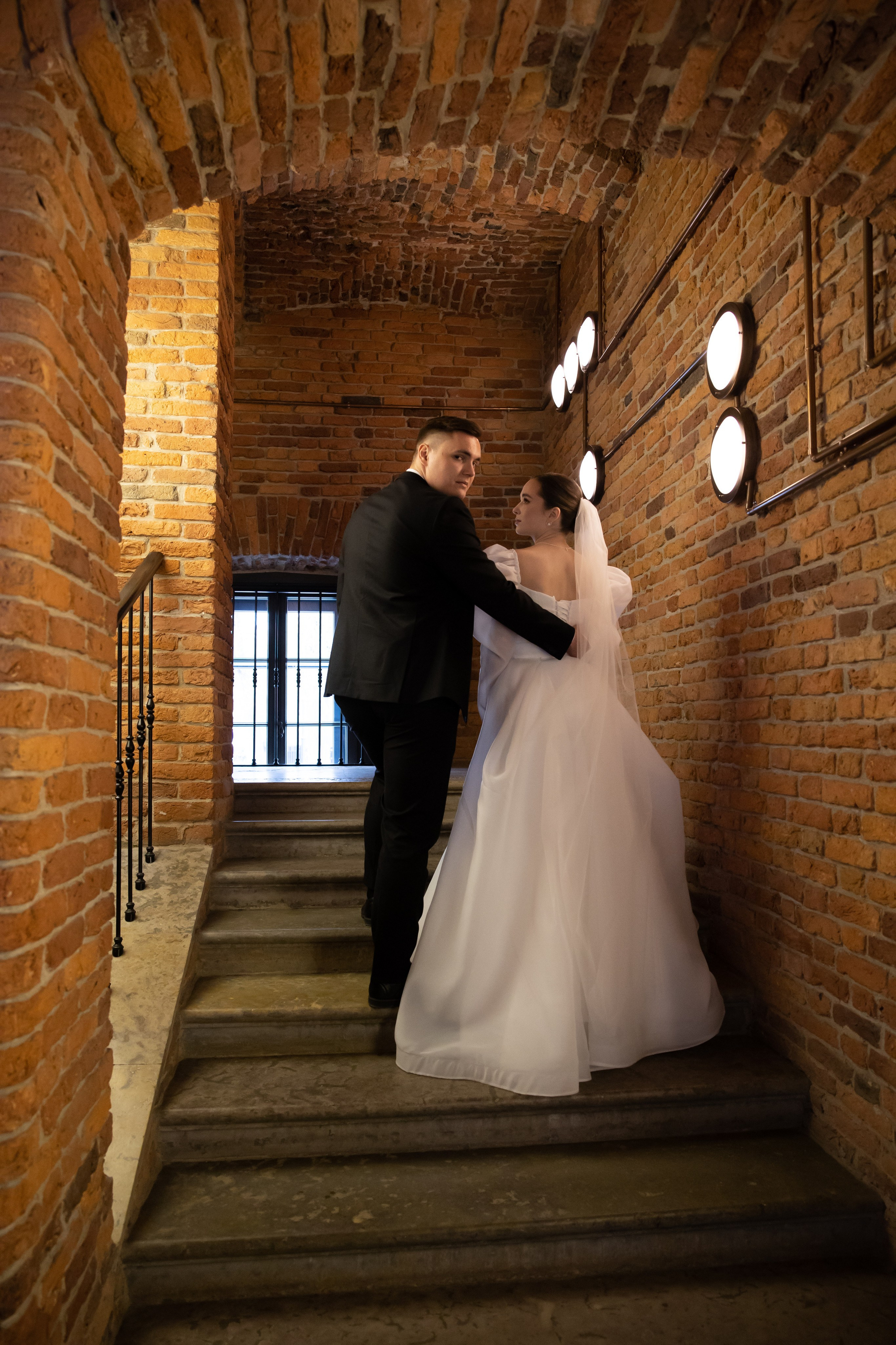 Свадебный фотограф СПб Цена Качество Профессионал Комфорт Радость. ФОТОГРАФ РАДОСТИ Фотосессия в студии СПб. Портретный фотограф — Юрий Торлопов