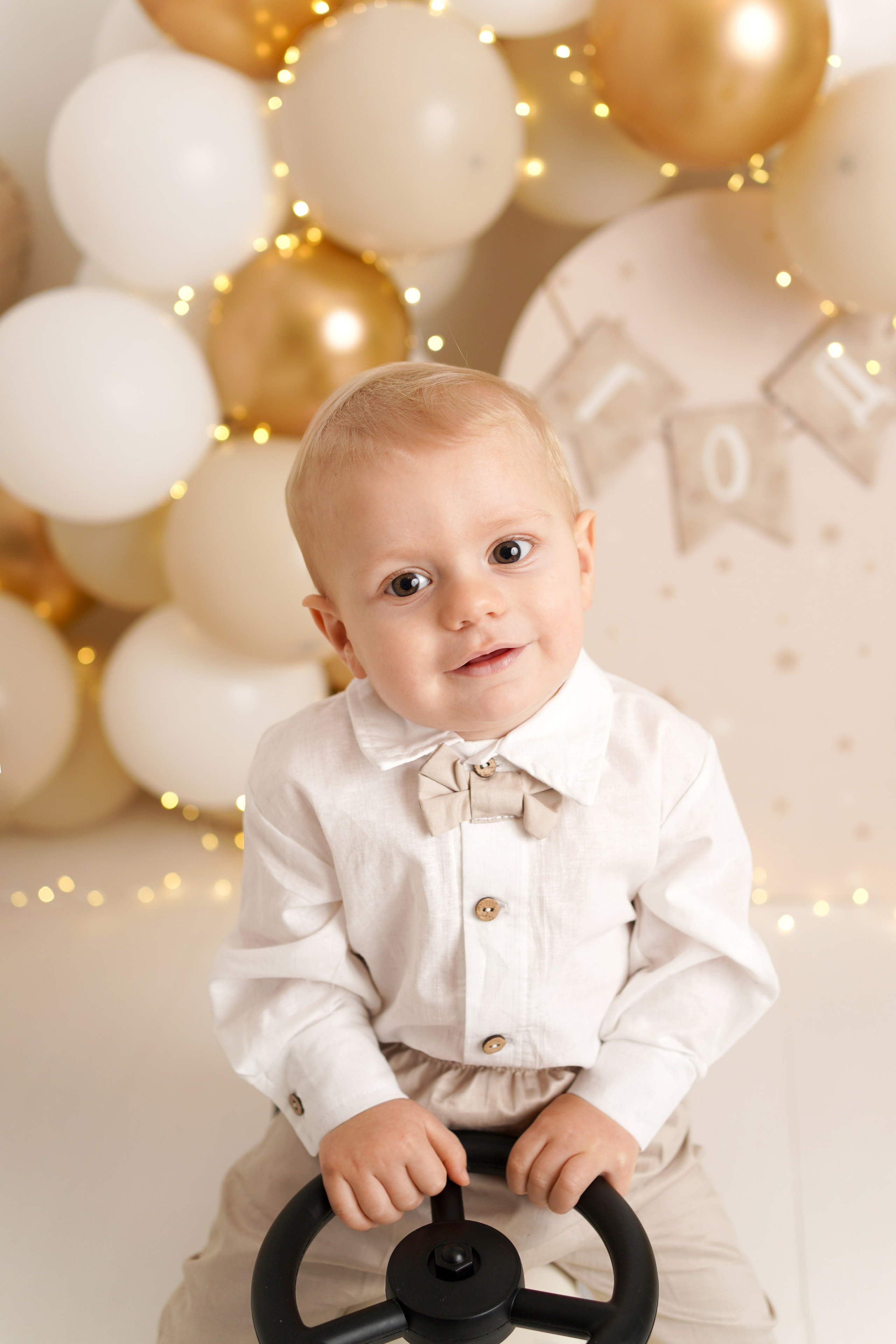 Фотосессия Первый год Максима. Детский фотограф и фотограф новорожденных в Калининград Оксана Иваний