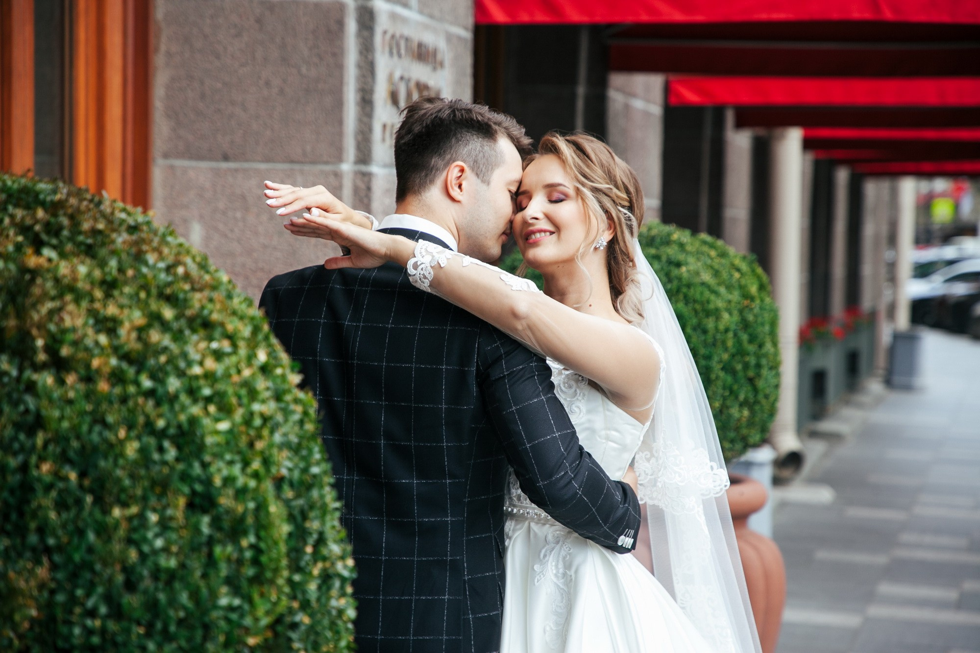 Стильная свадьба в Санкт-Петербурге, фотограф Денис Шмигирилов. Фотограф крещение венчание в Петербурге! Помогает подобрать храм и посоветовал душевного батюшку в СПб