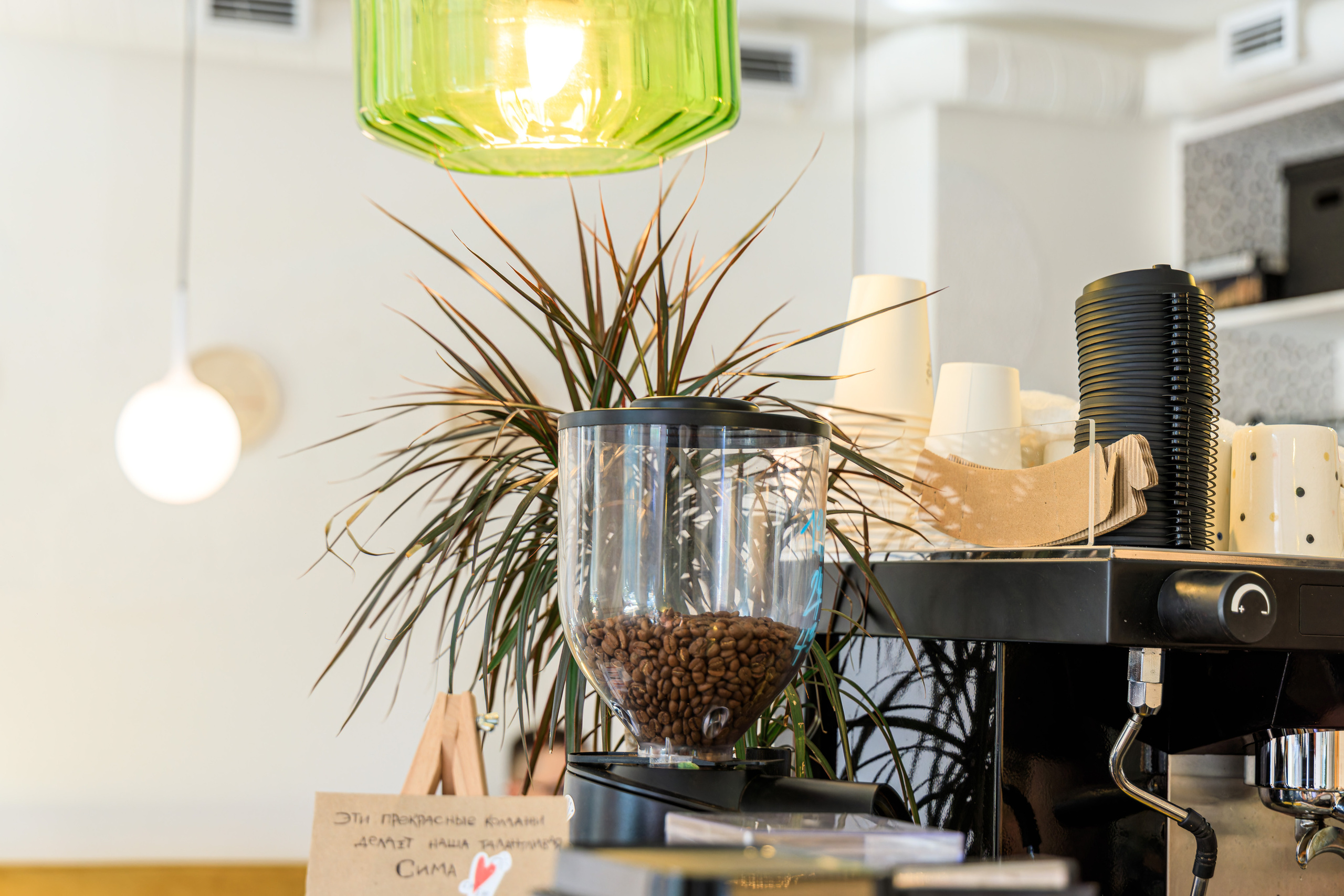 Кофейня Atom Heart Coffee. Фотограф Балаев Михаил