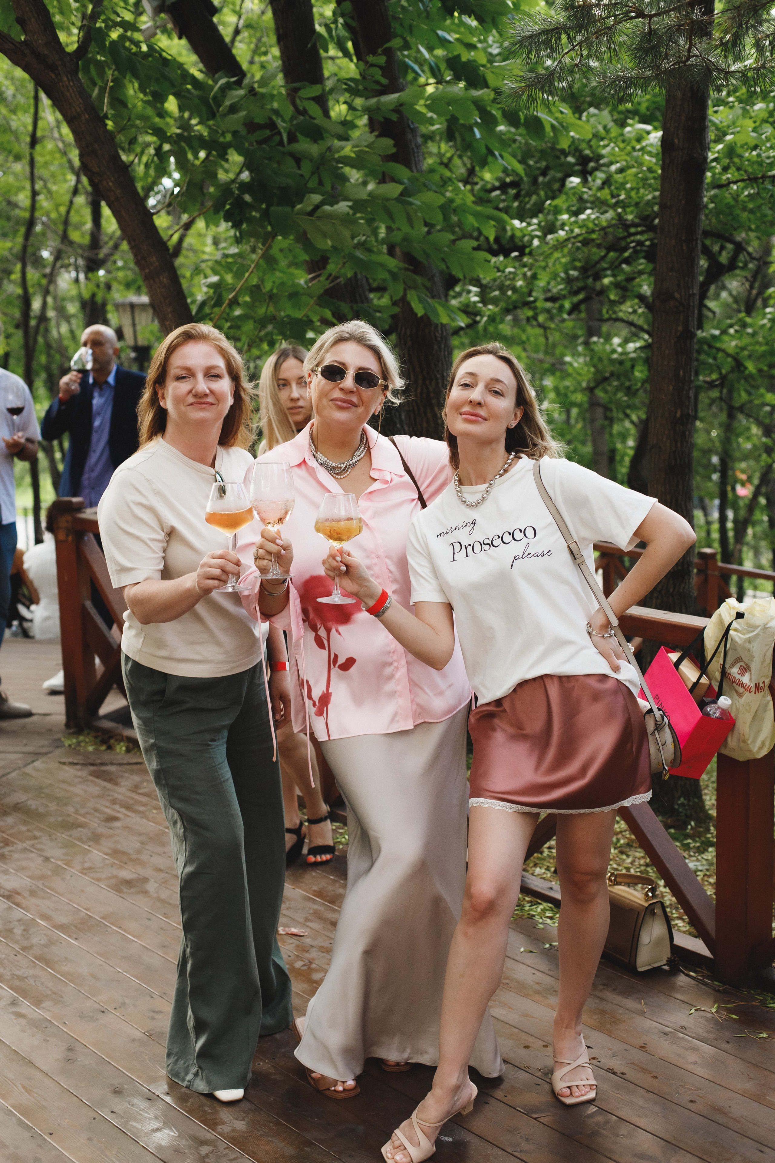 ФЕСТИВАЛЬ РОССИЙСКОГО ВИНА. СВОИ. ФОТООТЧЕТЫ-СОБЫТИЯ-МЕСТА