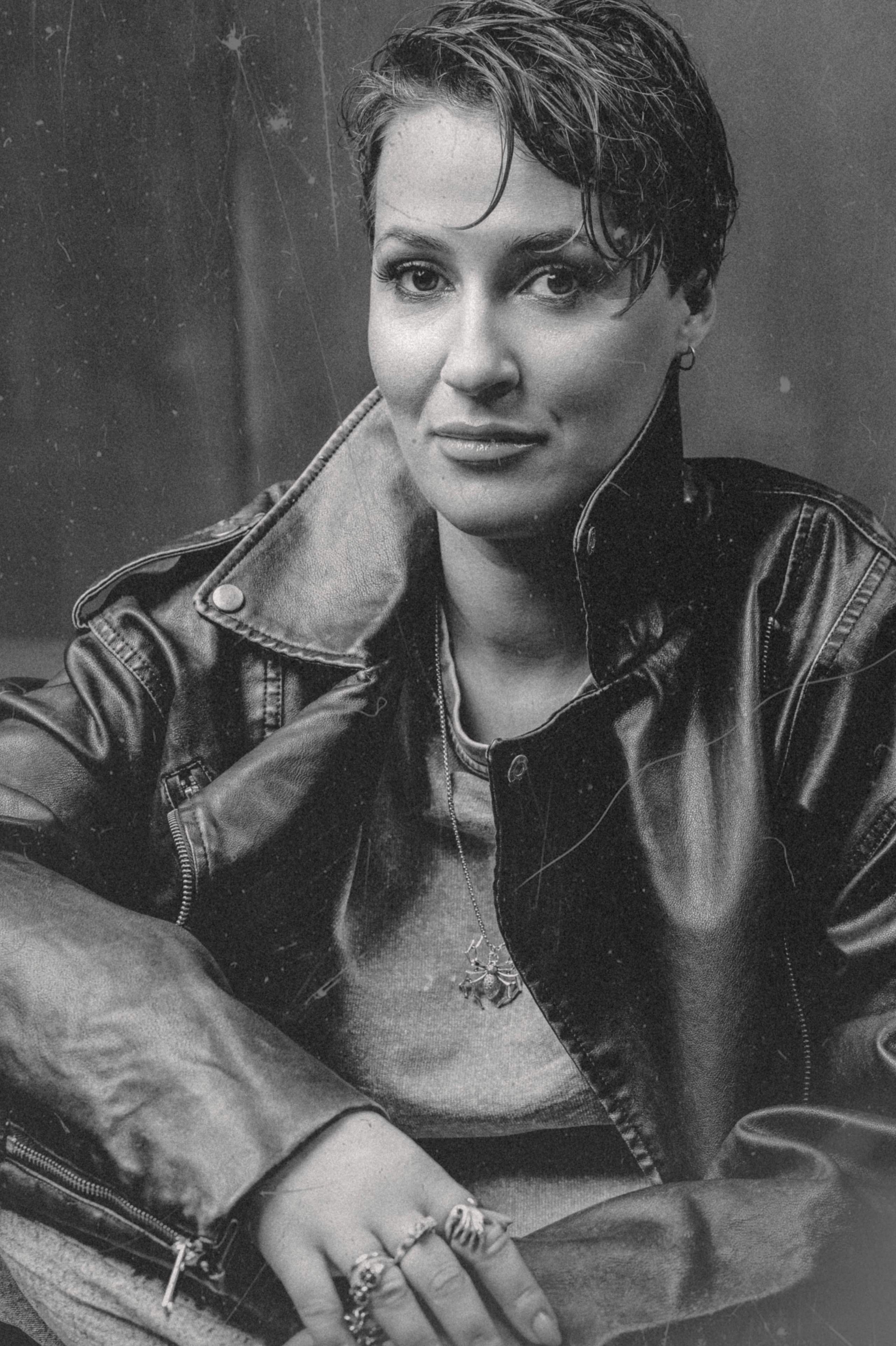 Женская индивидуальная фотосессия в фотостудии в городе Ростове