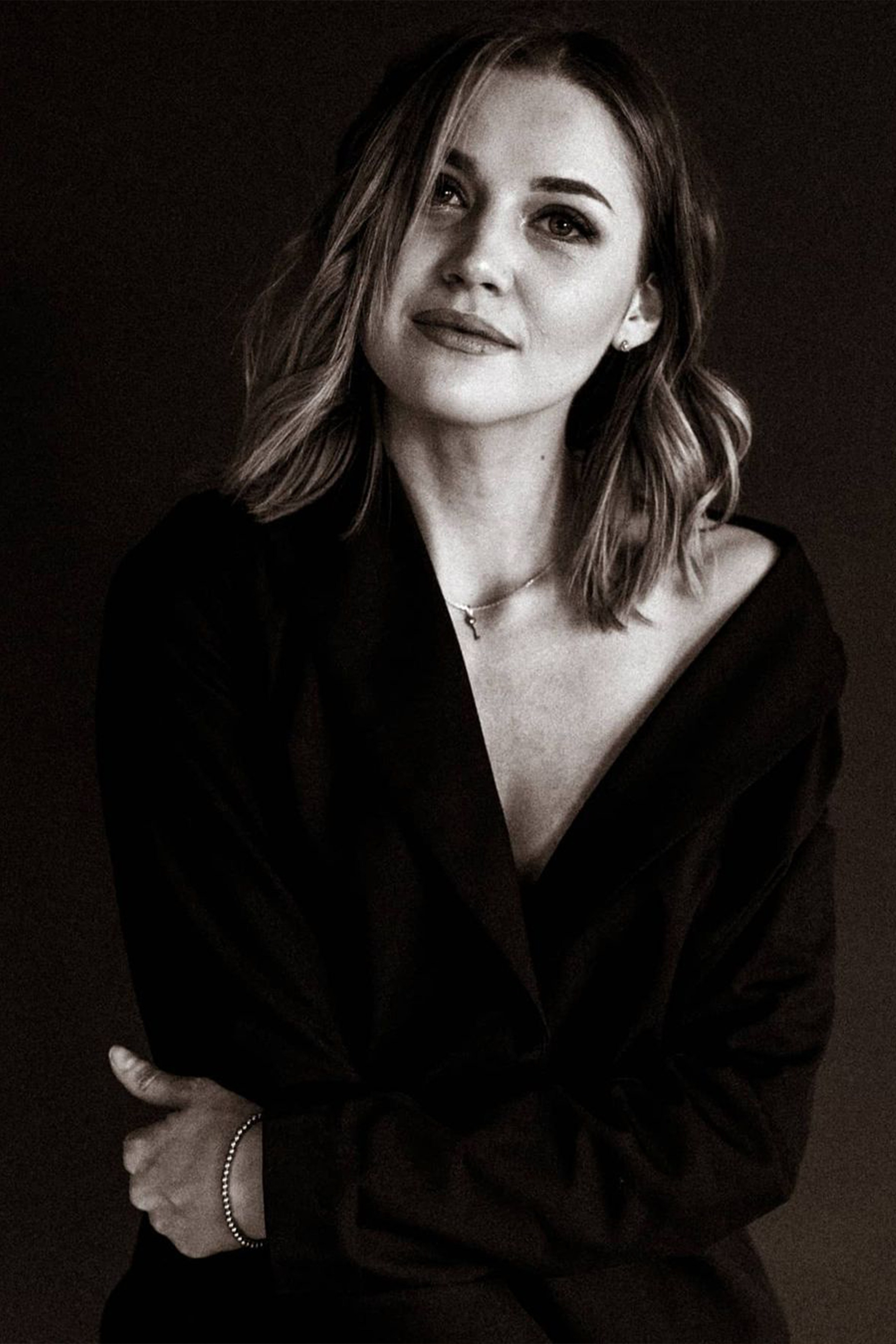 Headshot. New York photographer RINAT SHAHMETOV in New York city