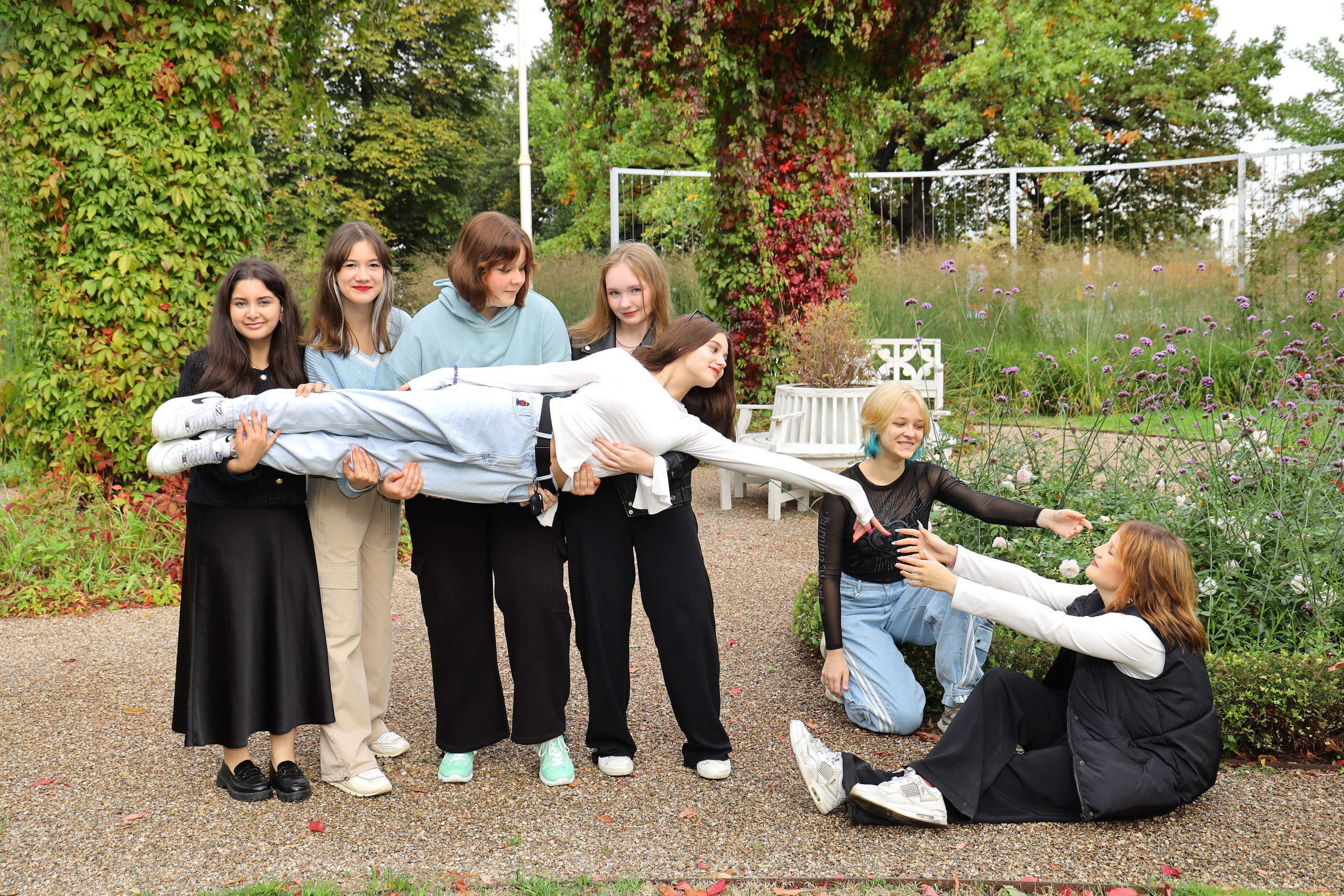 Выпускной альбом 9 и 11 класс. Выпускные альбомы в Москве и Подмосковье