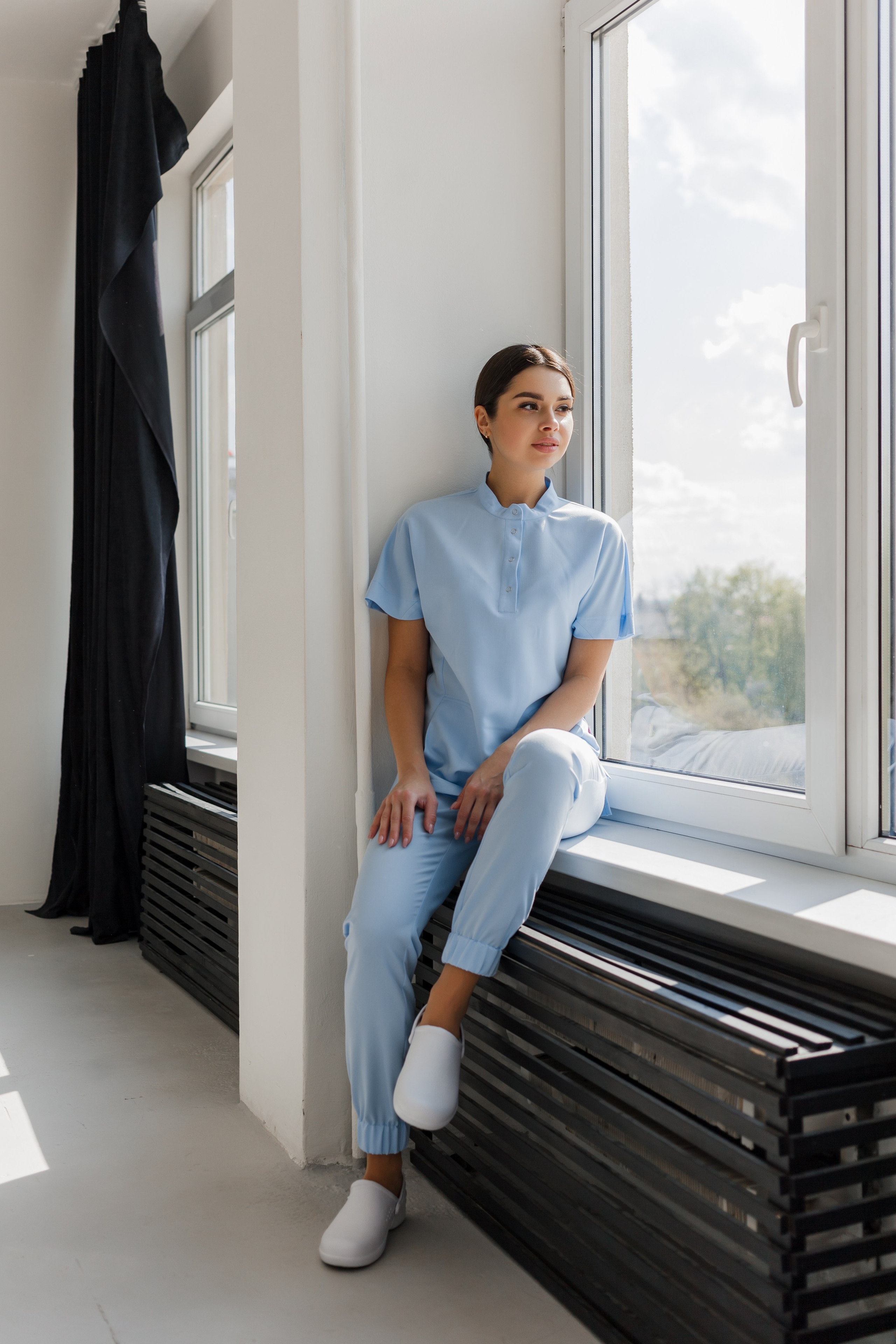 Каталожная съёмка для бренда медицинской одежды. КОНТЕНТ ФОТОГРАФ