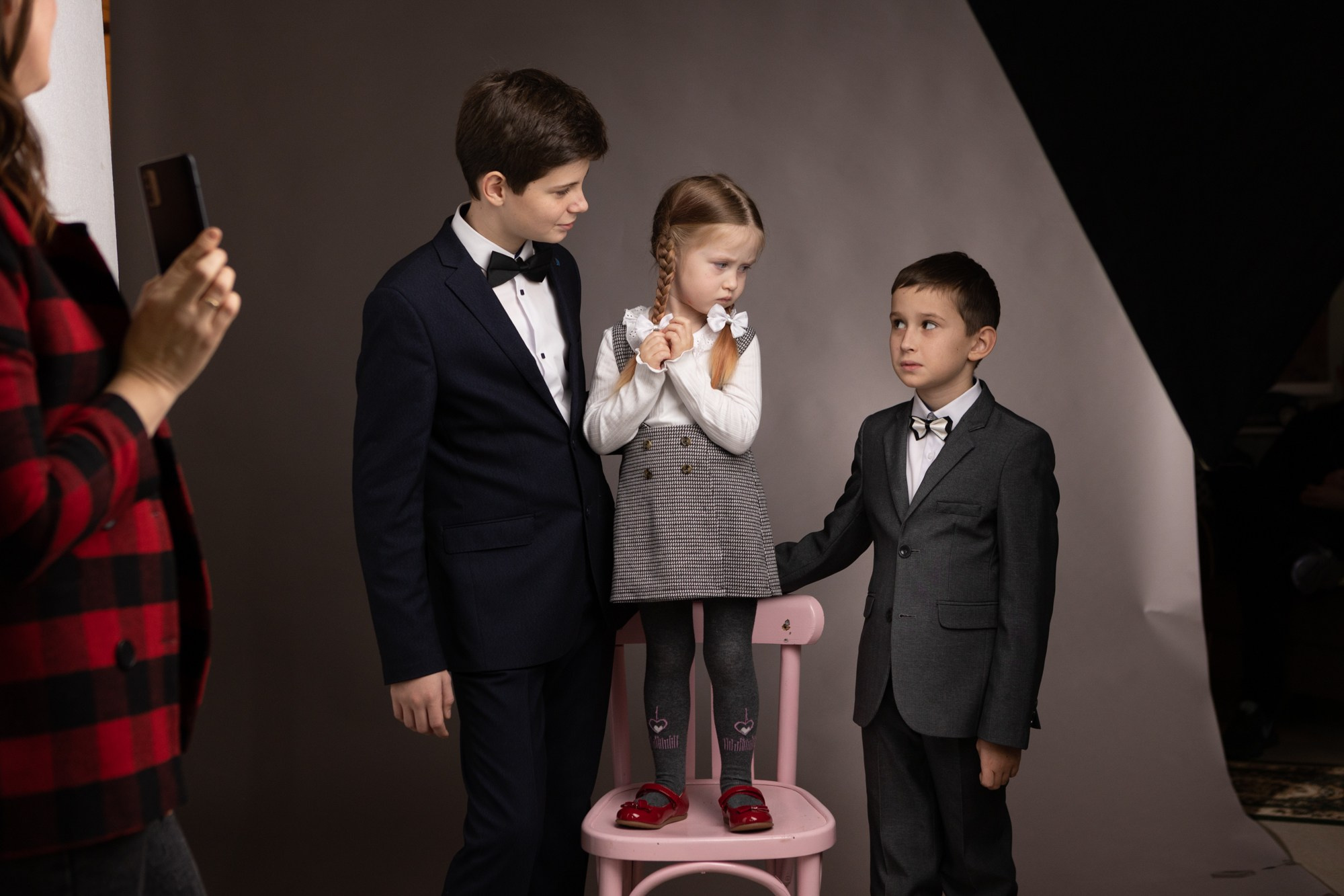 Семейная новогодняя фотосессия. Фотограф в Оренбурге. Профессиональный фотограф