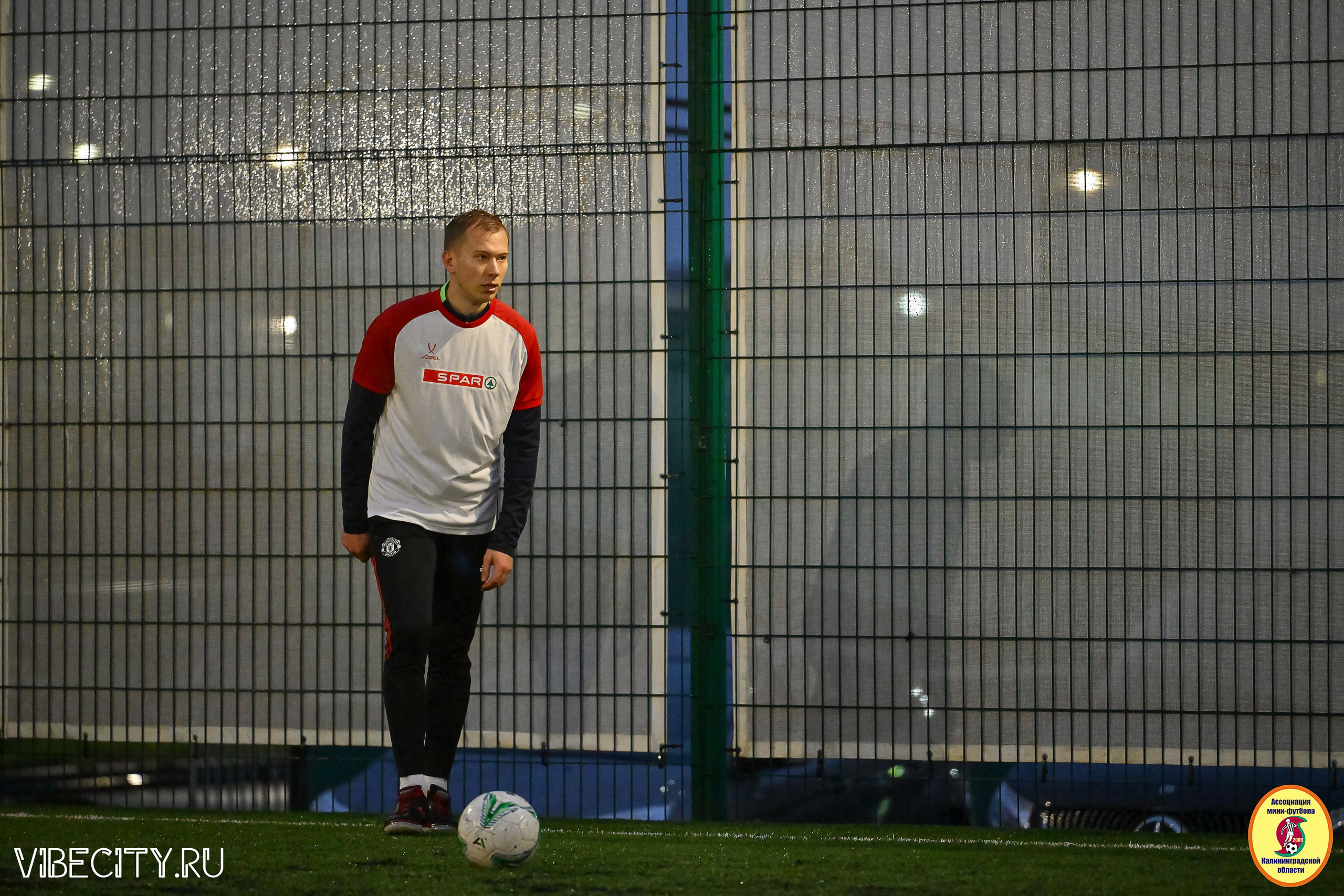 ИГРЫ МИНИ-ФУТБОЛЬНОЙ ЛИГИ. VIBECITY.RU Вайб Сити Ру Фоторепортажи Фотоотчеты Калининград