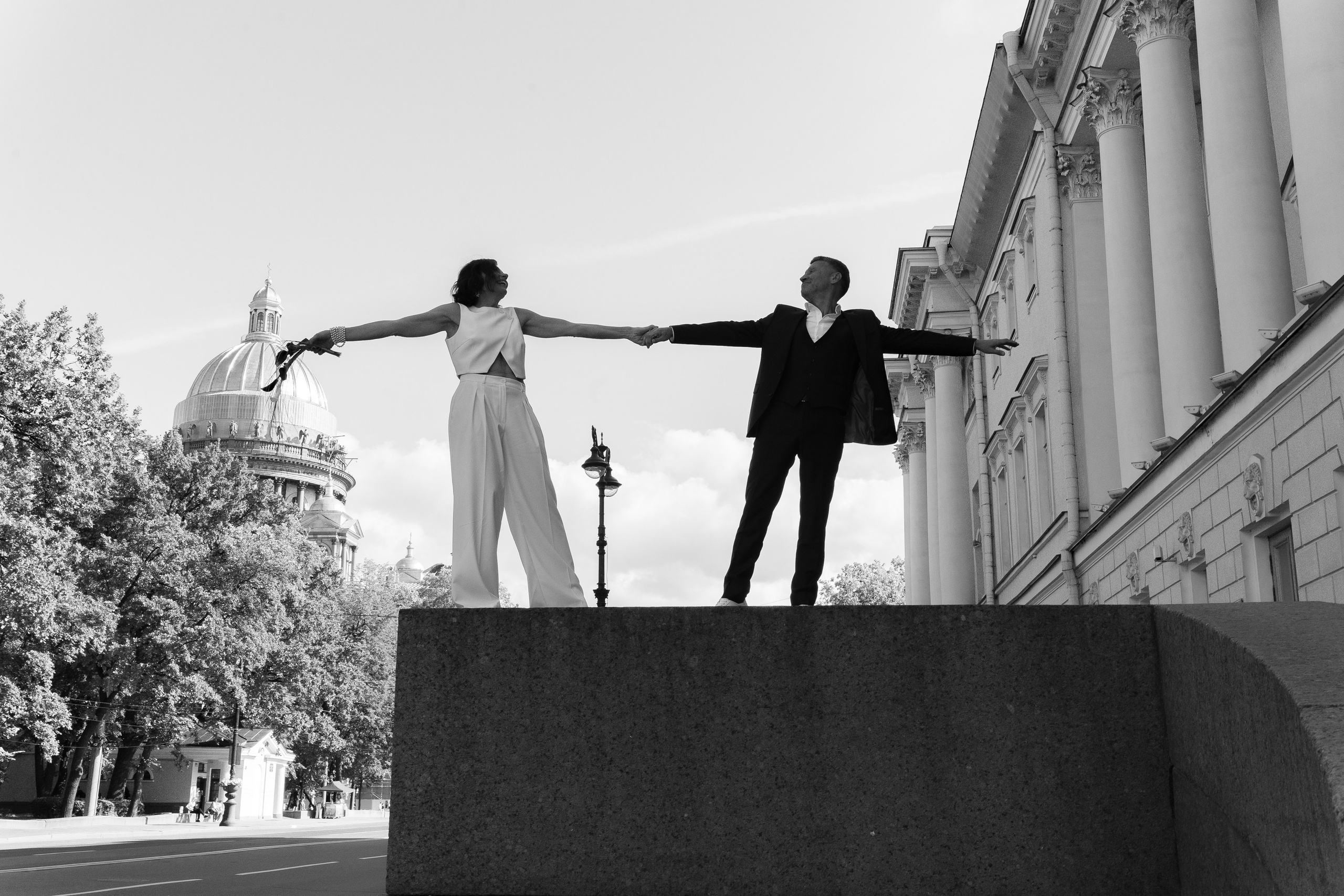 Свадьба Ольги и Дениса — церемония на Фурштатской и прогулка у Исаакия. Свадебный фотограф Дмитрий Родионов — Санкт-Петербург и Ленинградская область