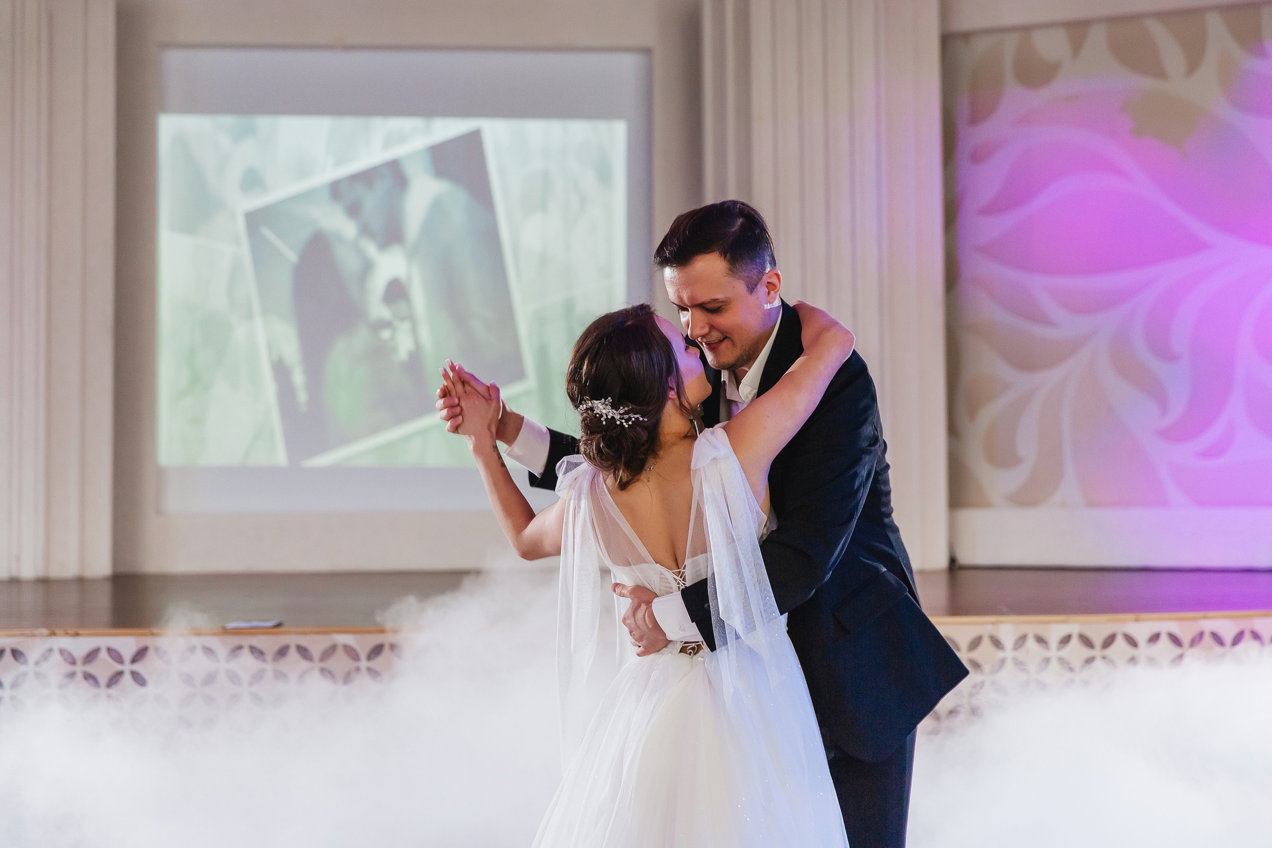 Виталий и Анастасия. Свадебный фотограф Ярославль Ирина Волоцкая