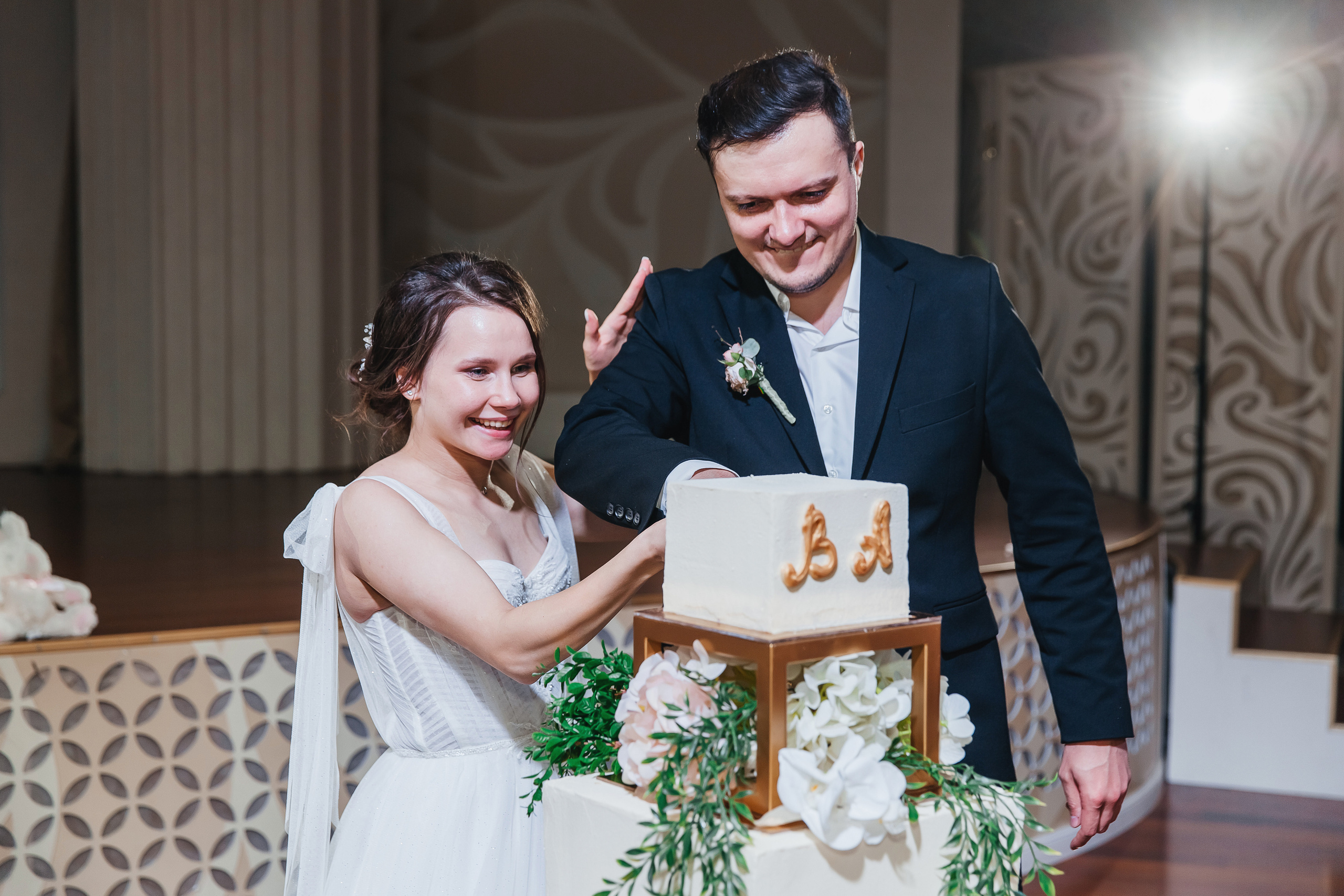 Виталий и Анастасия. Свадебный фотограф Ярославль Ирина Волоцкая