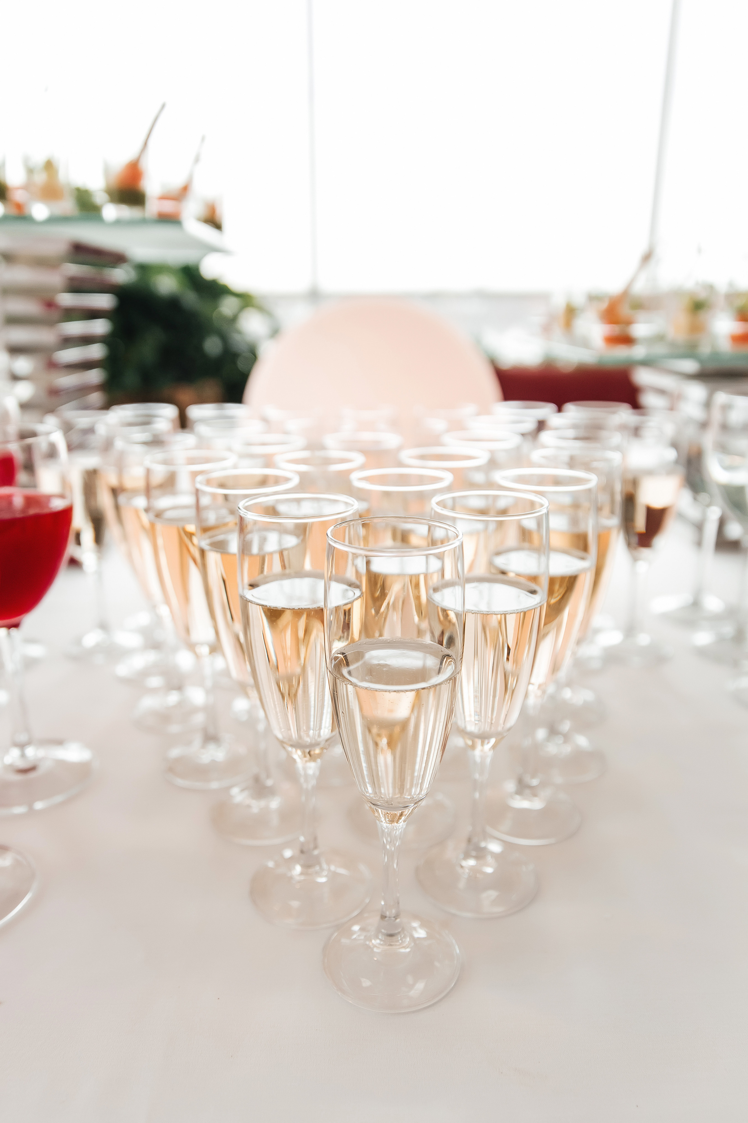 Виталий и Анастасия. Свадебный фотограф Ярославль Ирина Волоцкая