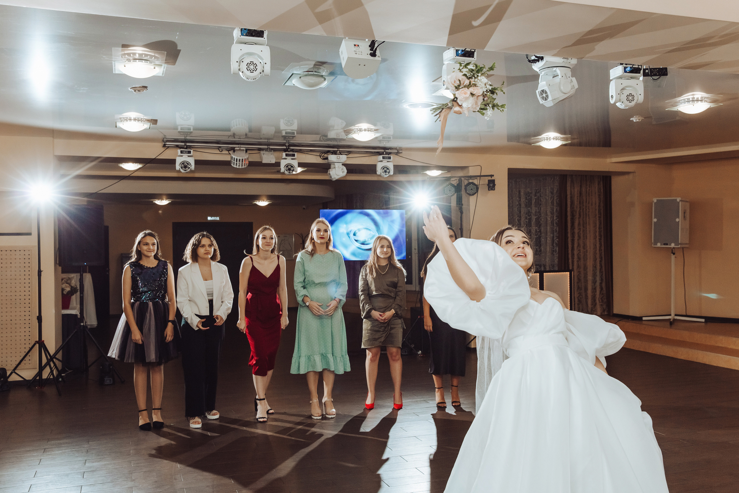 Игорь и Кристина. Свадебный фотограф Ярославль Ирина Волоцкая