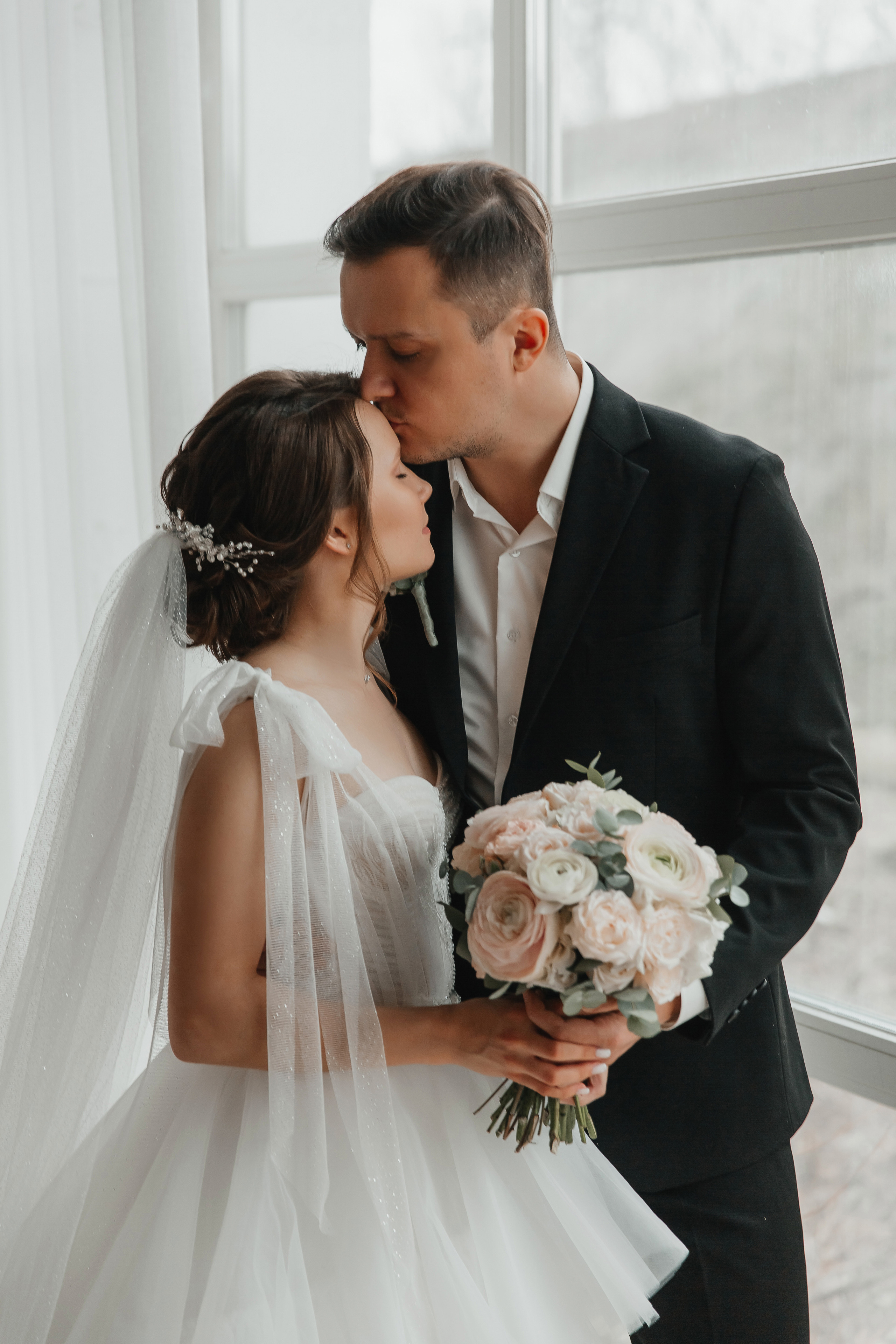 Виталий и Анастасия. Свадебный фотограф Ярославль Ирина Волоцкая