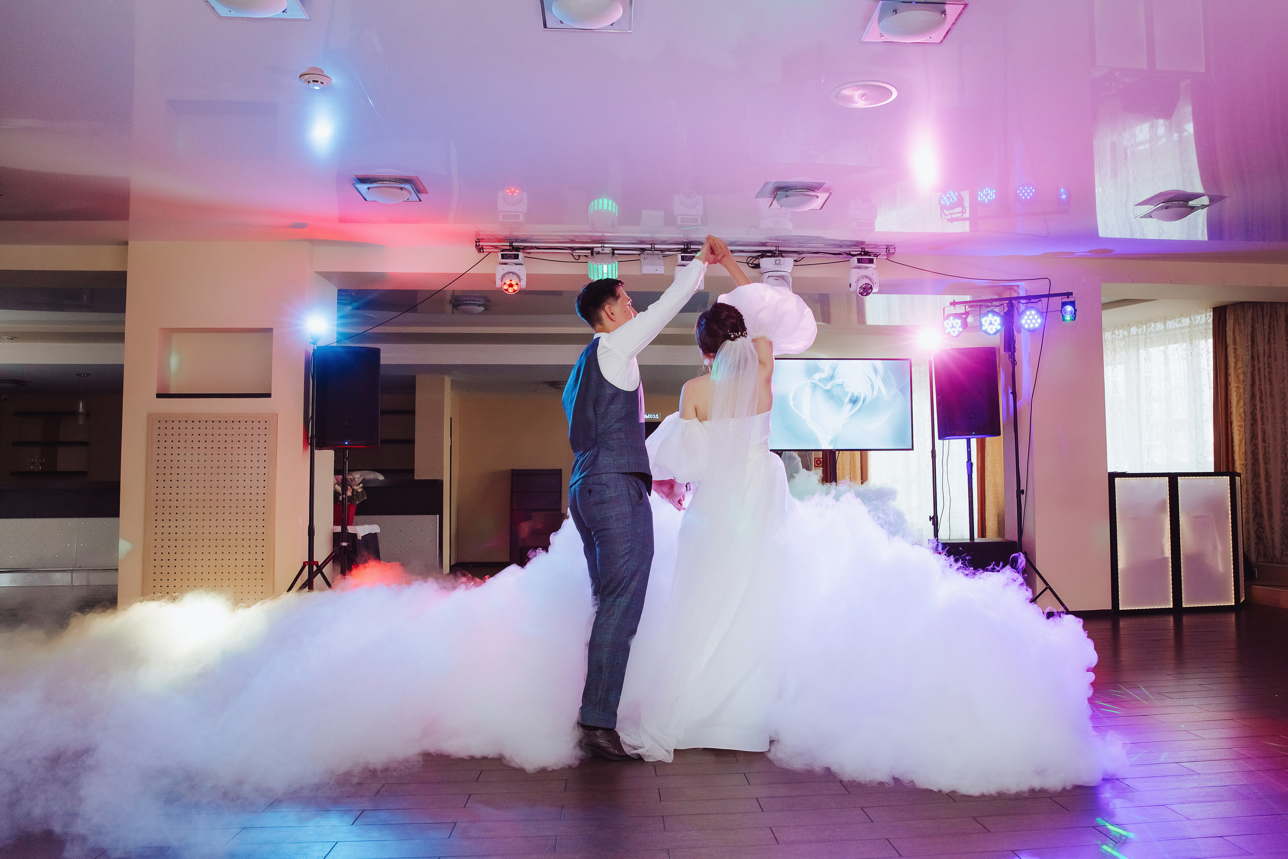 Игорь и Кристина. Свадебный фотограф Ярославль Ирина Волоцкая