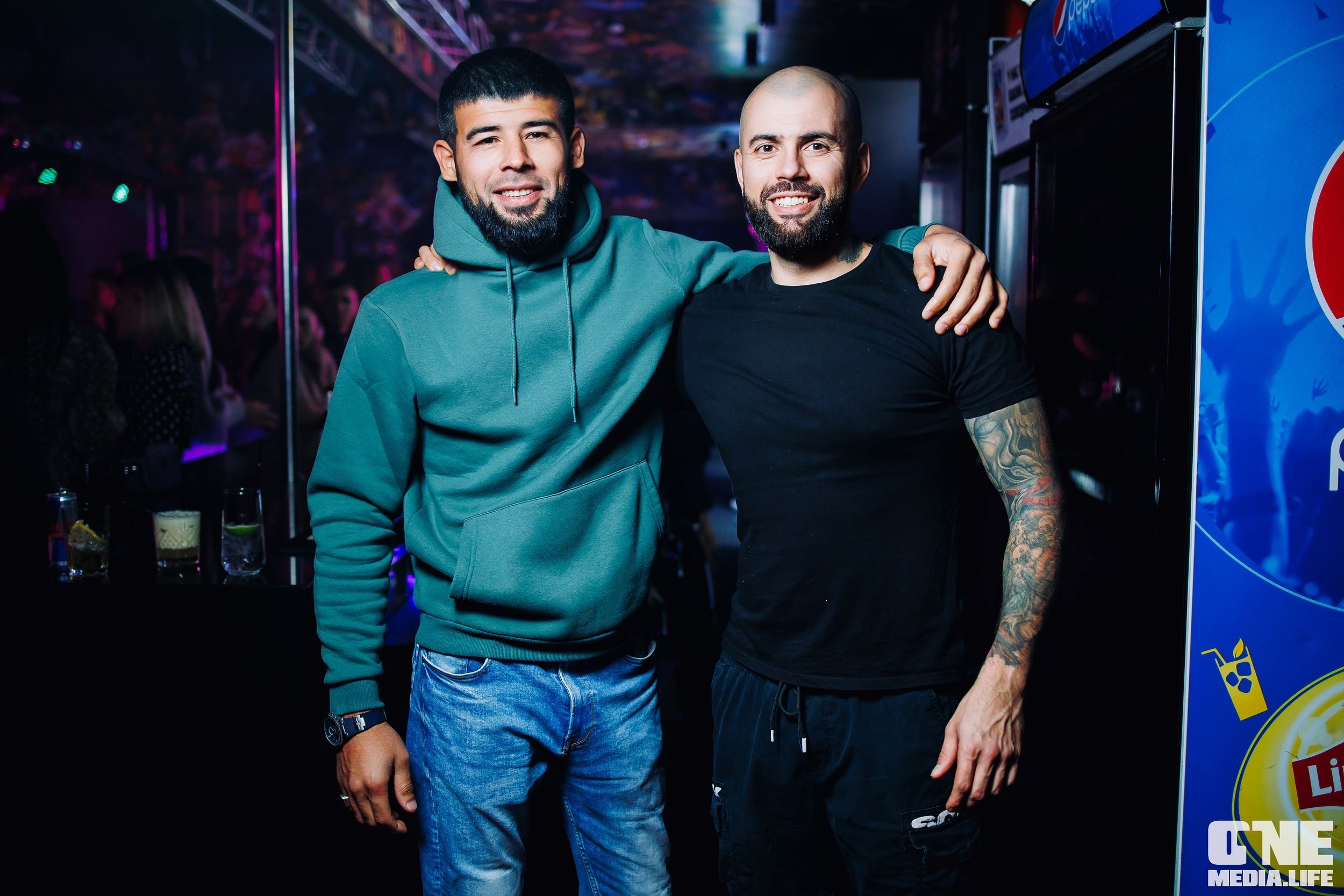 Фоторепортаж из бара XxxX. One Media Life: фоторепортажи, фотоотчеты с мероприятий и заведений