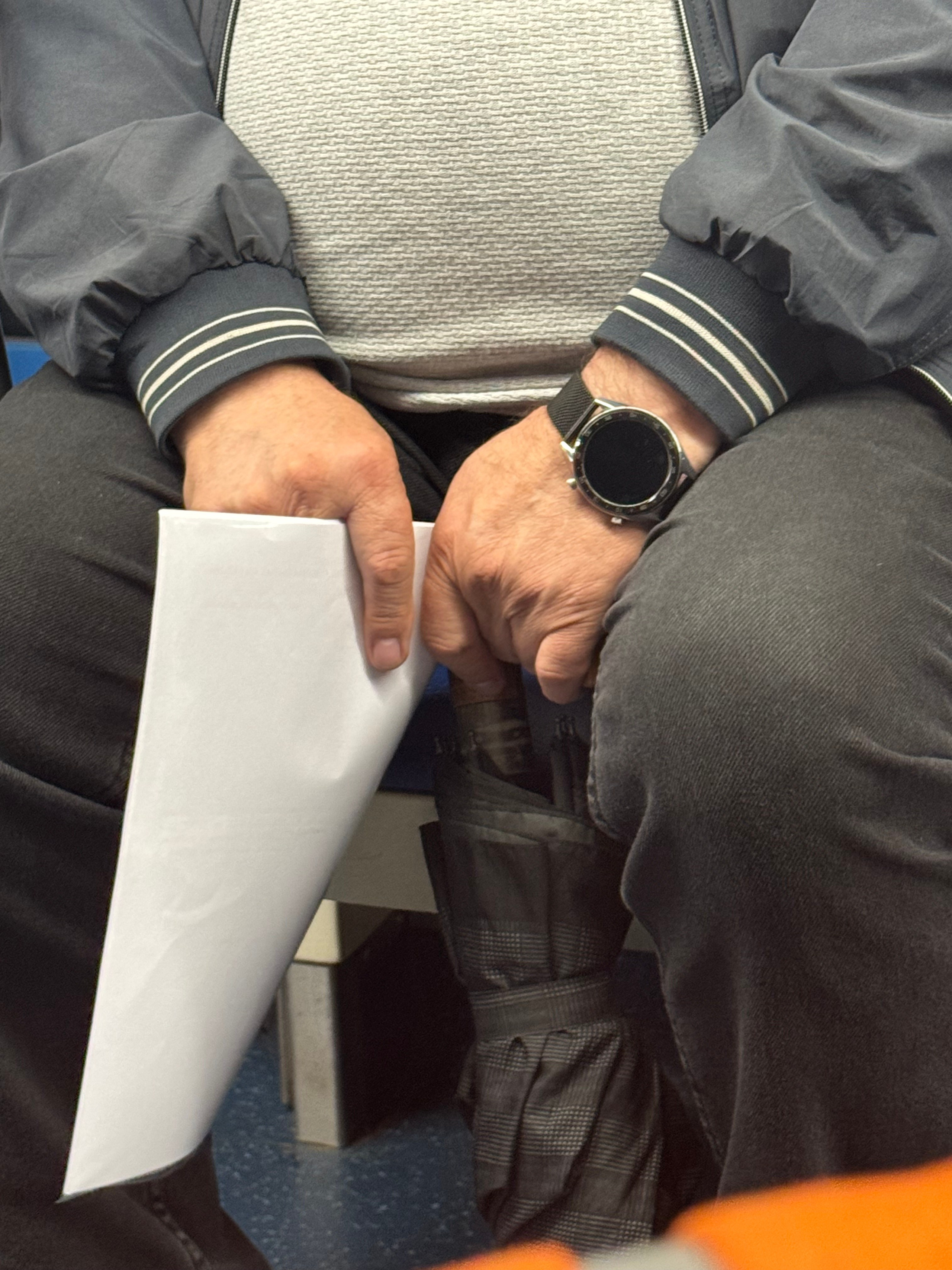 #руки_незнакомцев. Главная