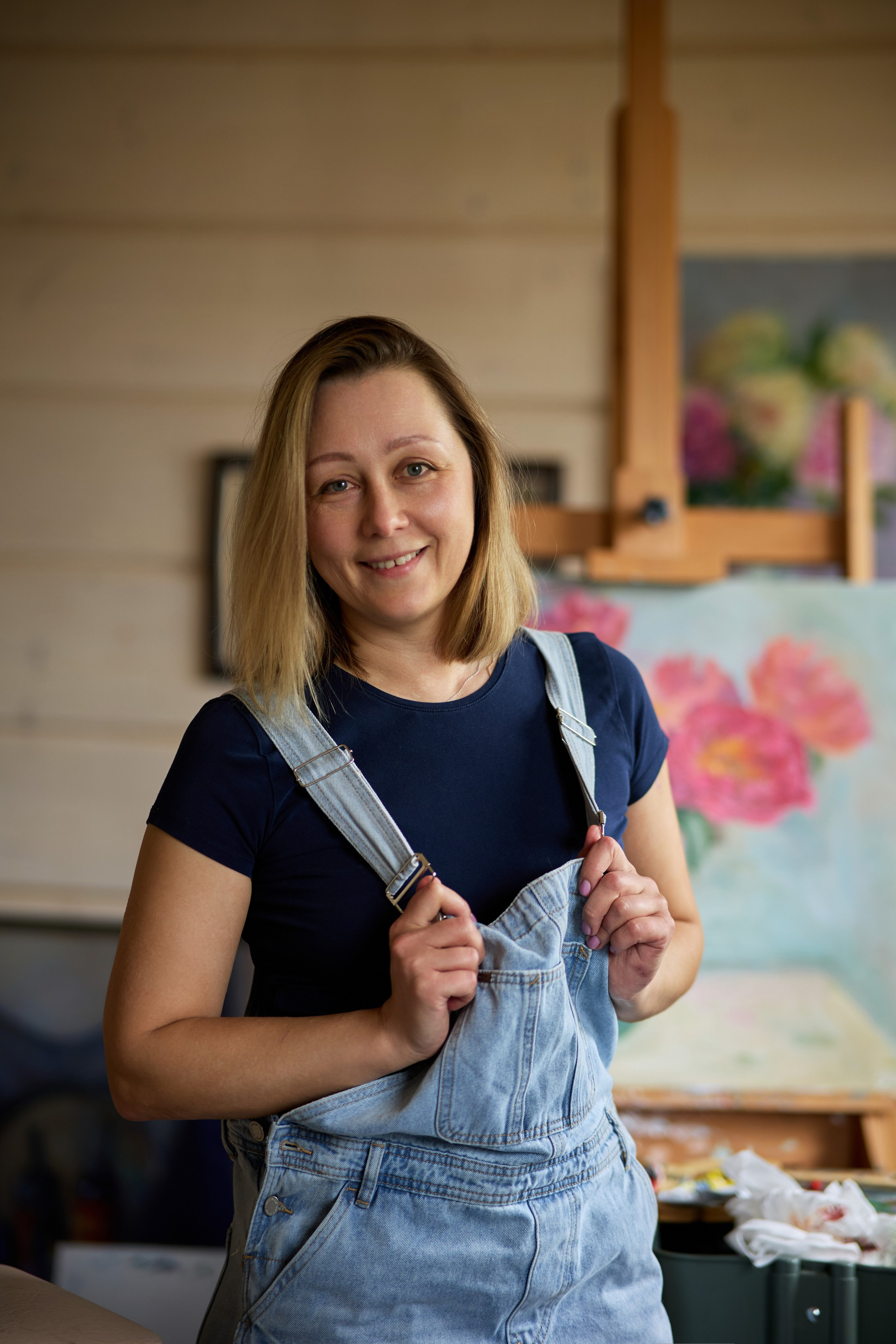 Фото в мастерской художника