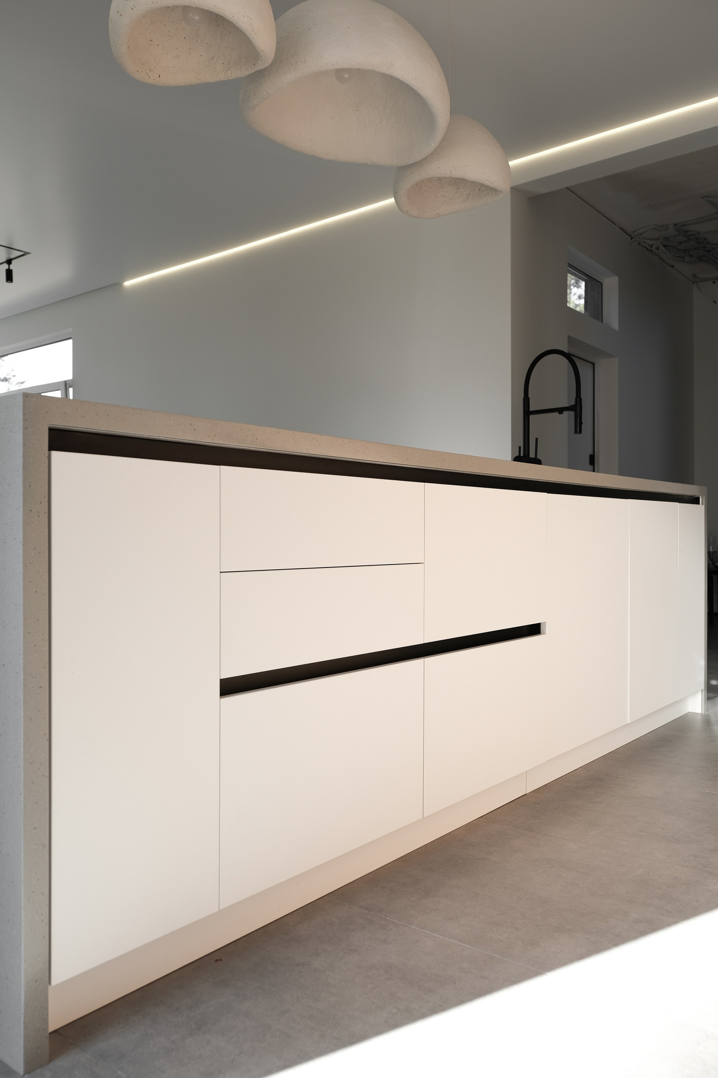 Кухня Томск по Дизайн проекту для Оксаны Токаревой Тактамышево ГУДРУМ. ГУДРУМ — Мебель на заказ в Томске | Кухни | Шкафы | Стулья и Столы